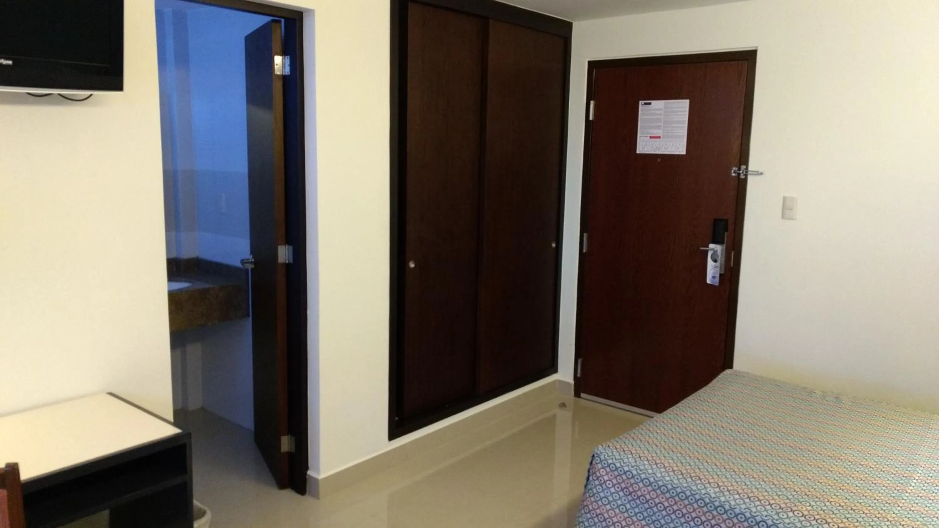 Photo of the whole room in Hotel Mar y Tierra