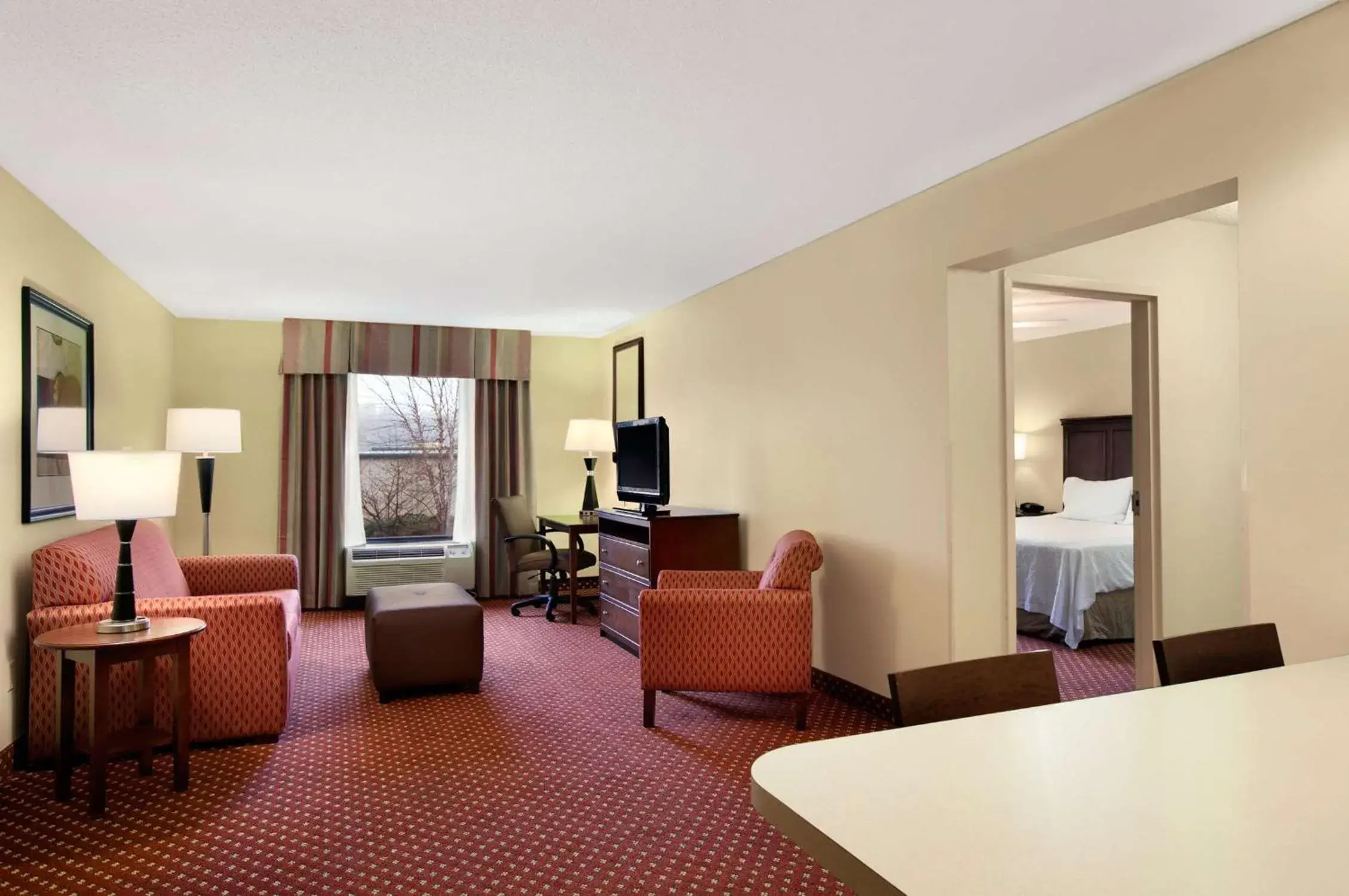 Bed in Hampton Inn Atlanta-Stockbridge Bed in Hampton Inn Atlanta-Stockbridge