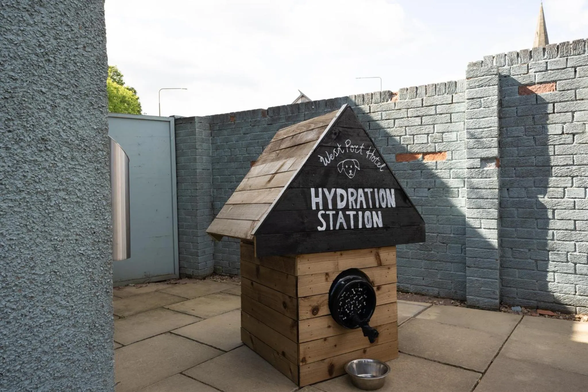 Pets in West Port Hotel