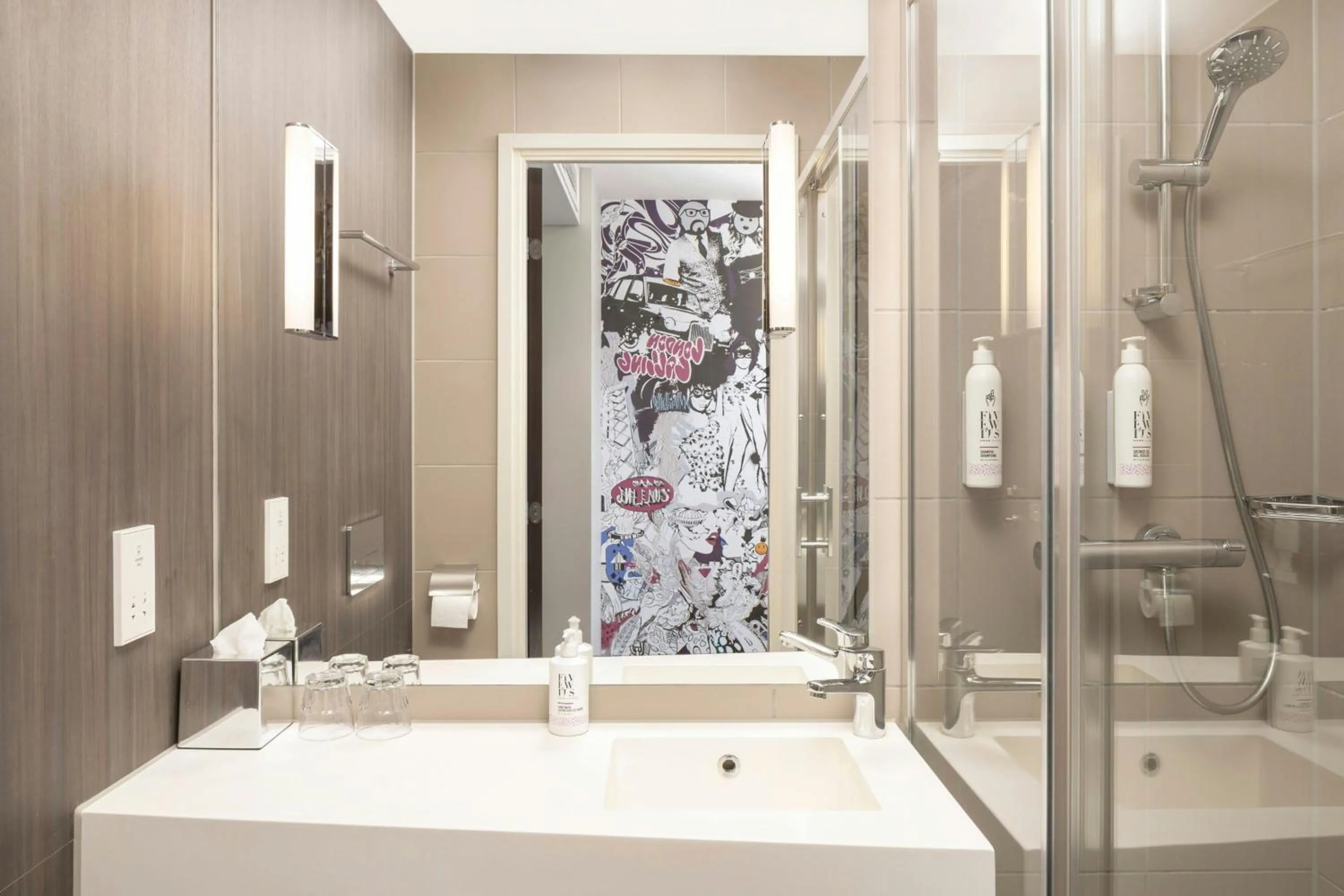 Bathroom in Moxy London Heathrow Airport