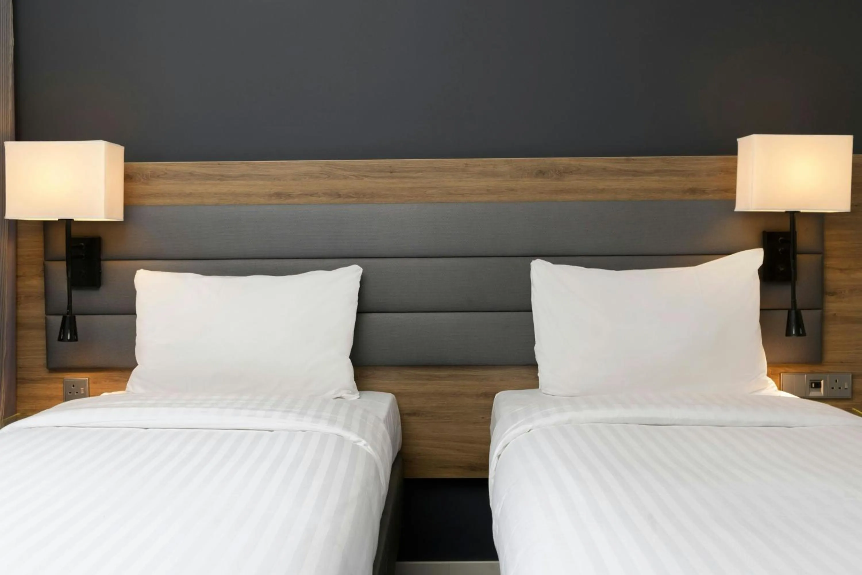 Photo of the whole room, Bed in Moxy London Heathrow Airport
