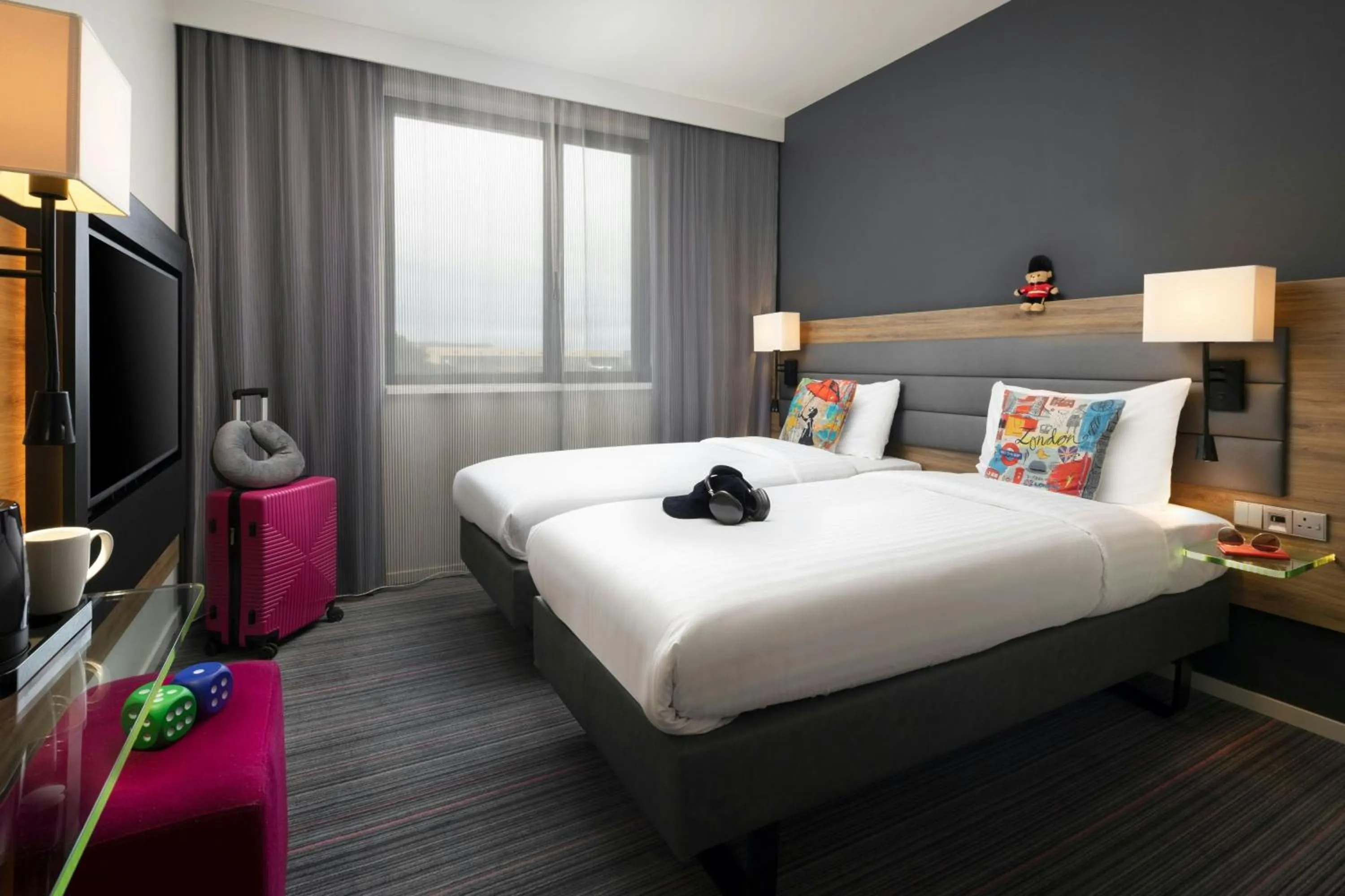 Photo of the whole room, Bed in Moxy London Heathrow Airport