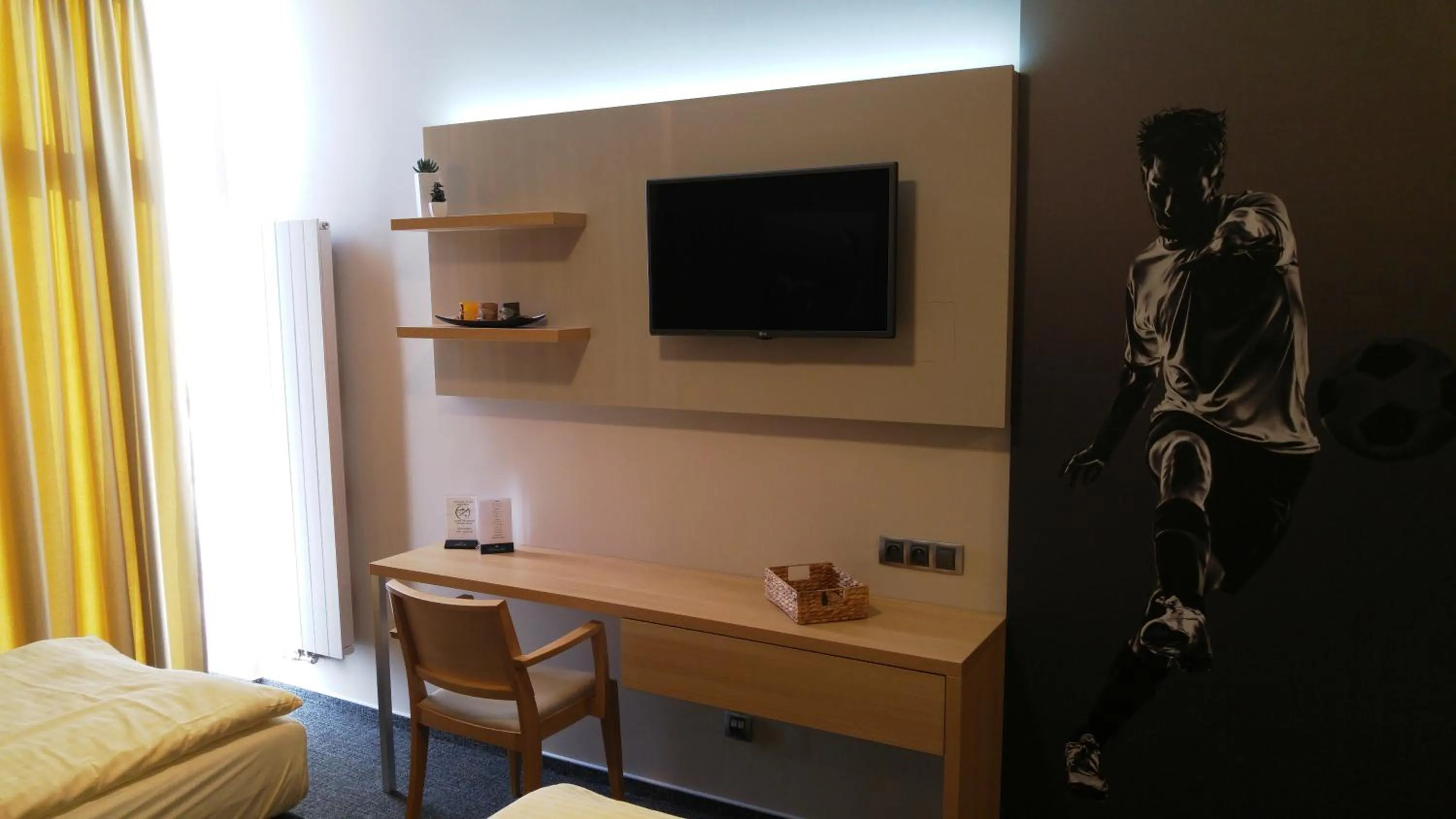 Deluxe Double or Twin Room with Balcony - single occupancy in OtavArena