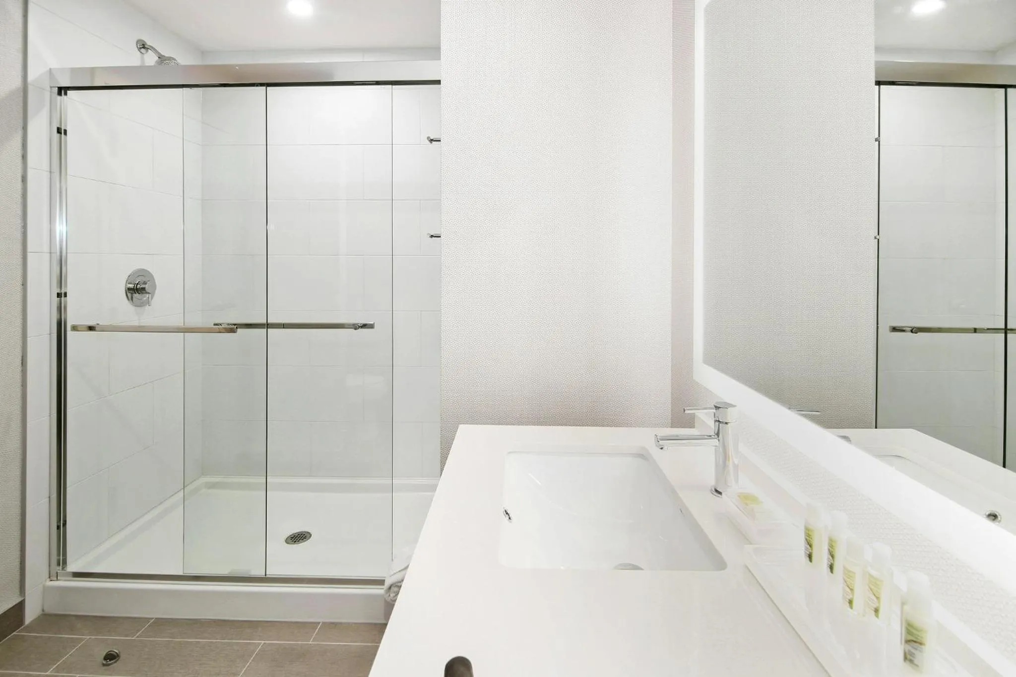 Photo of the whole room in Holiday Inn Hotel & Suites - Calgary Airport North by IHG