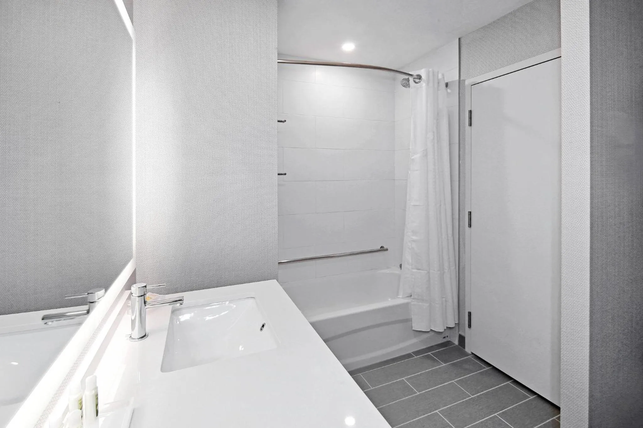 Photo of the whole room in Holiday Inn Hotel & Suites - Calgary Airport North by IHG