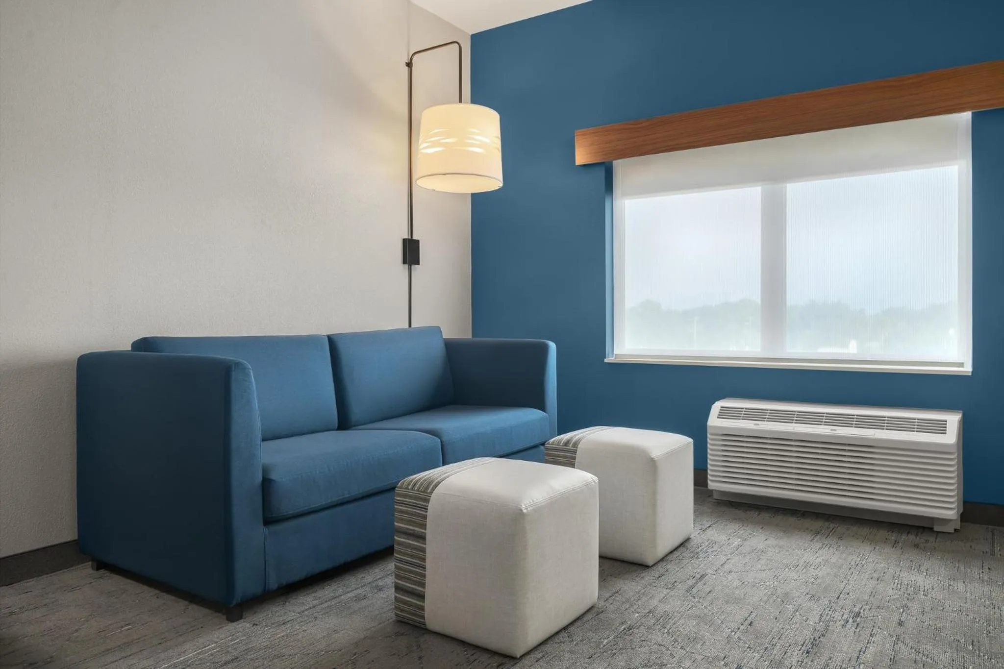 Photo of the whole room in Holiday Inn Express Melbourne West by IHG