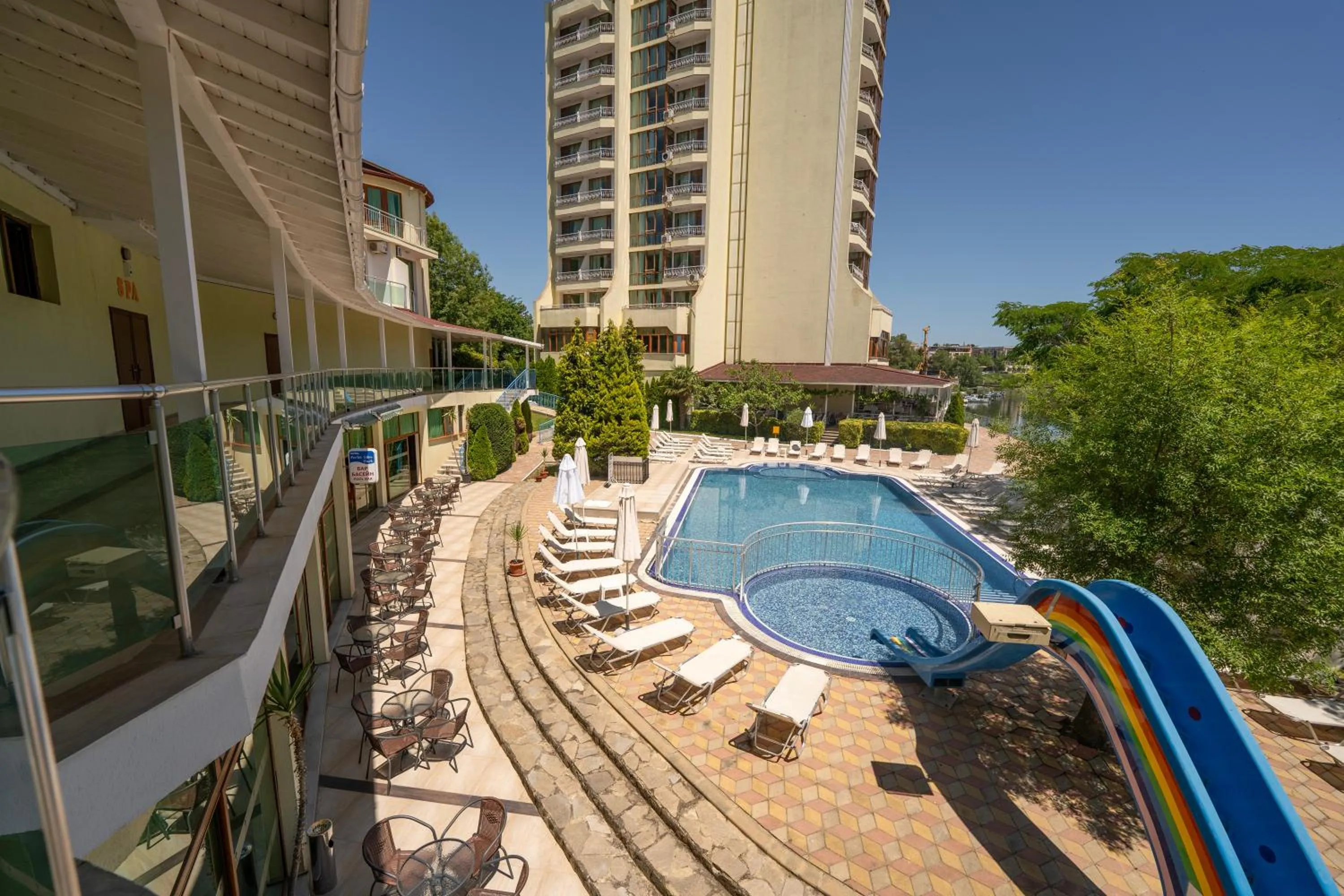 Property building in Perla Sun Beach Hotel - All Inclusive