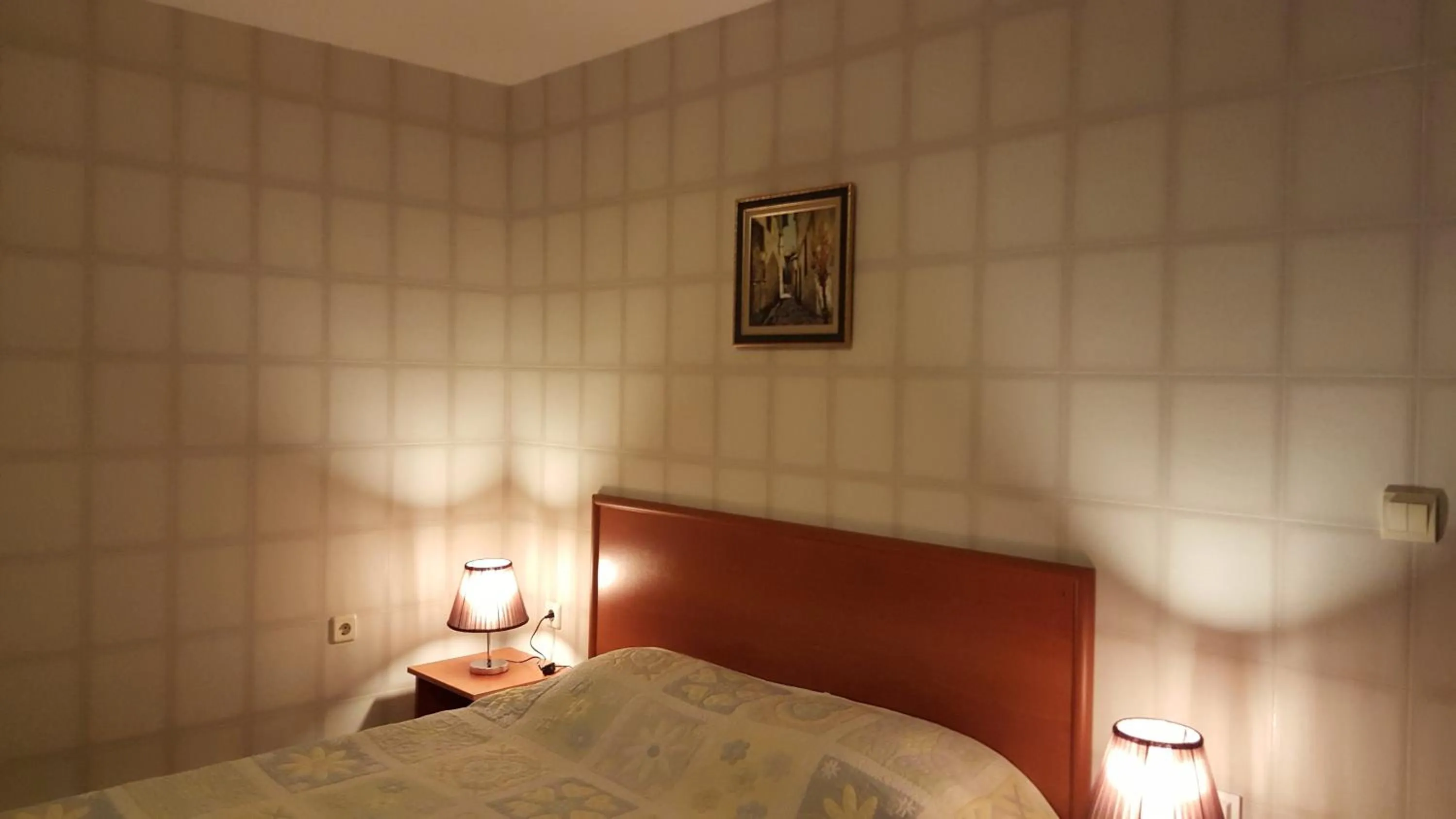 Photo of the whole room, Bed in Семеен хотел Кристал