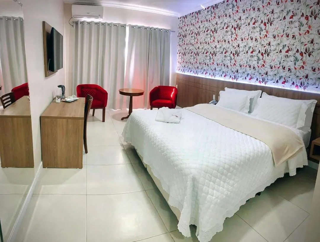 Confort Fronteira Hotel