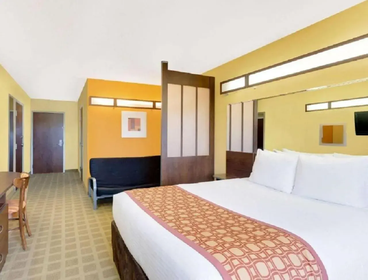 Bed in Microtel Inn & Suites by Wyndham Princeton Bed in Microtel Inn & Suites by Wyndham Princeton