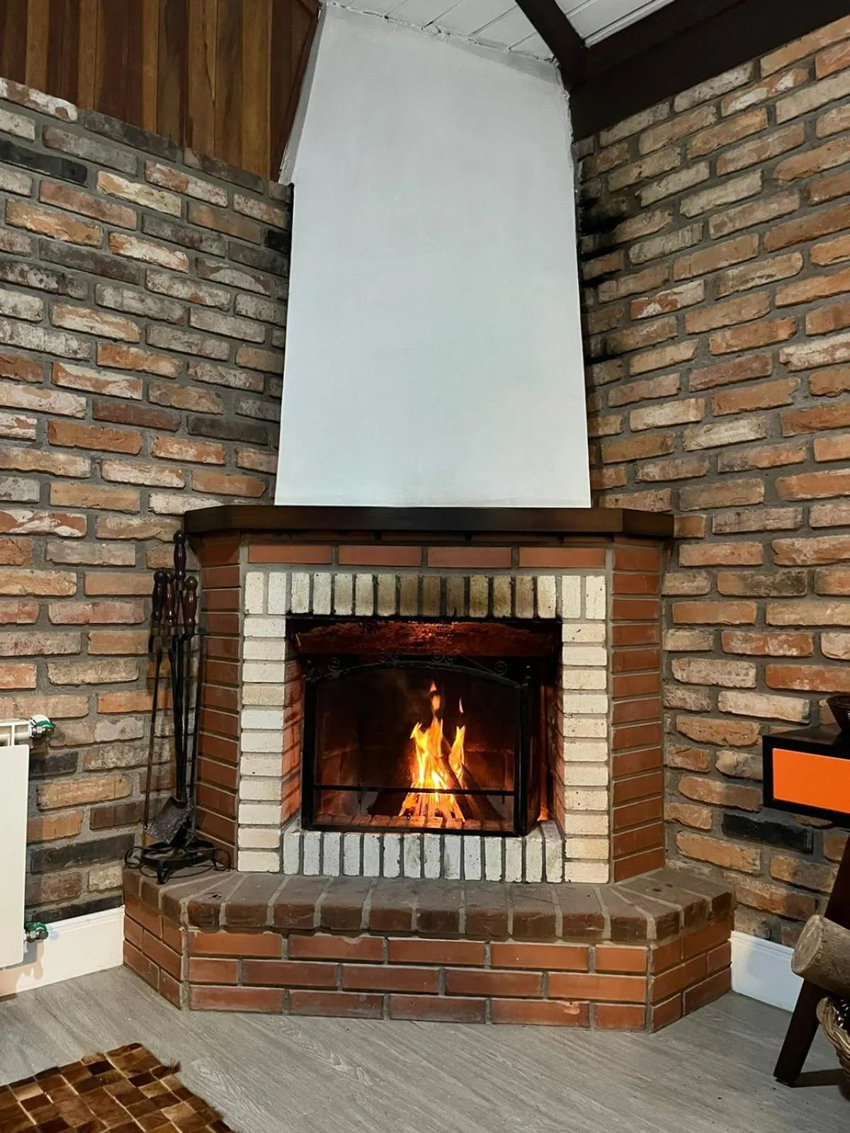 fireplace in Pousada Rosa