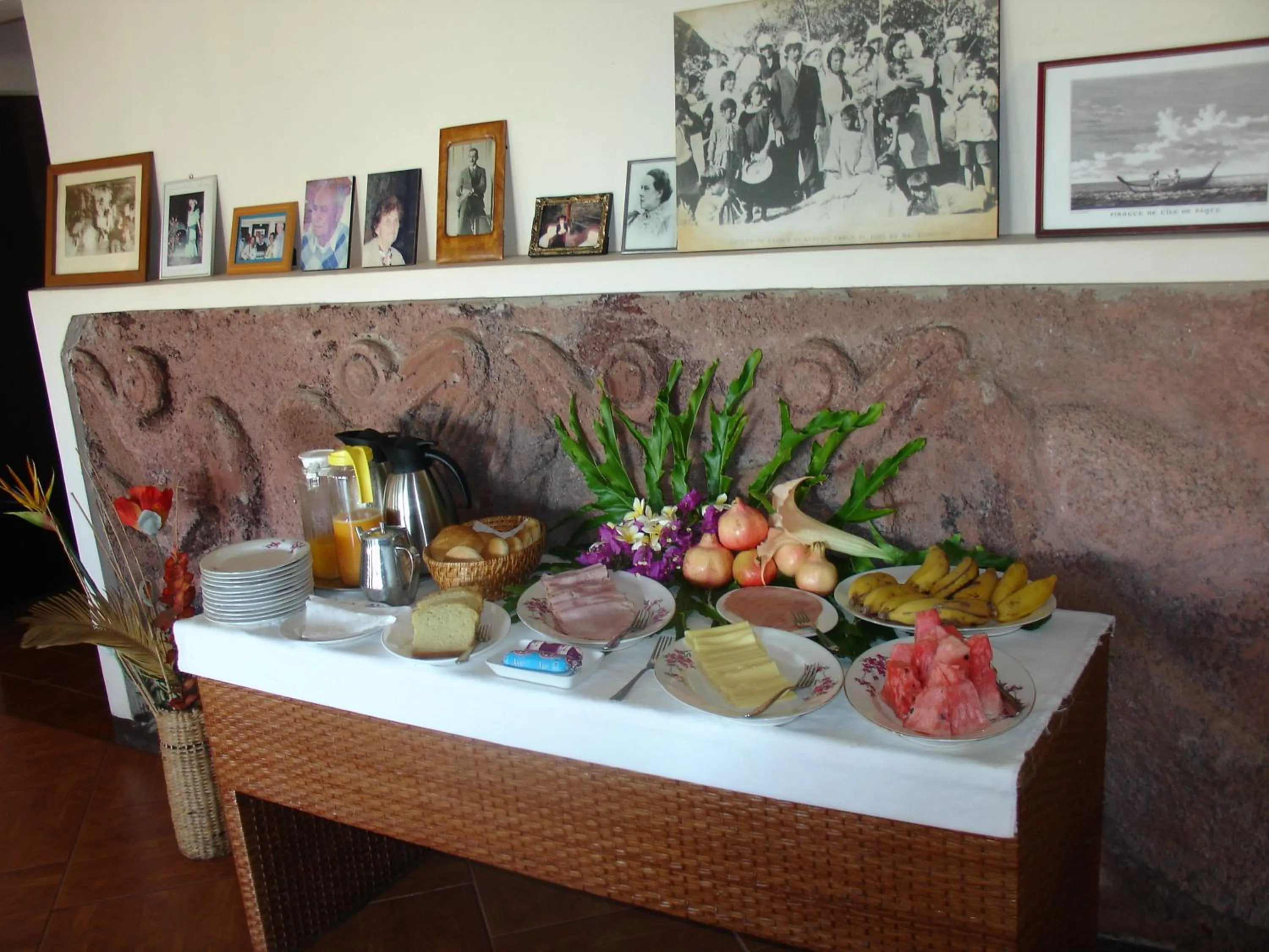 Buffet breakfast in Hotel Victoria