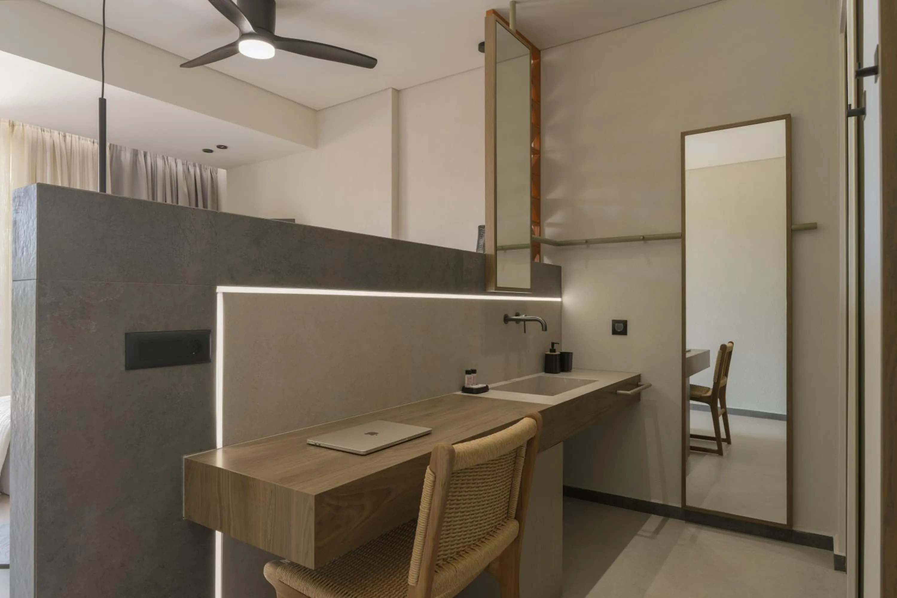 Open Air Bath in Marinos Beach Hotel