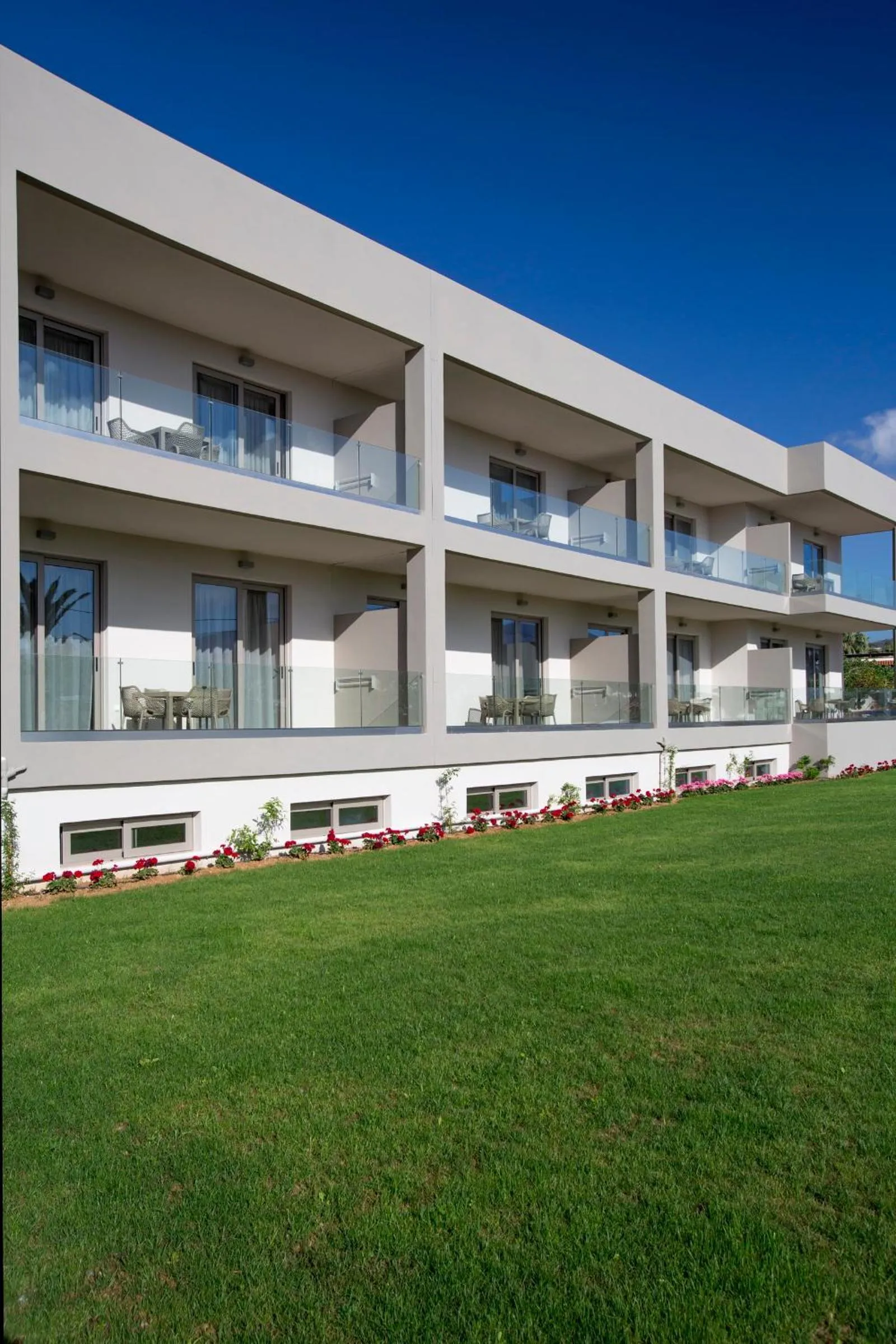 Property building in Marinos Beach Hotel