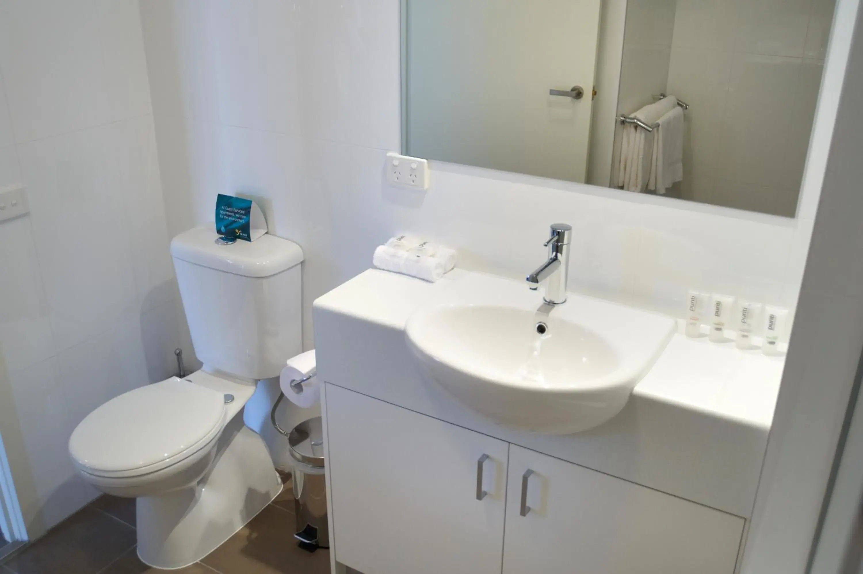 Bedroom in Quest Cheltenham Bedroom in Quest Cheltenham