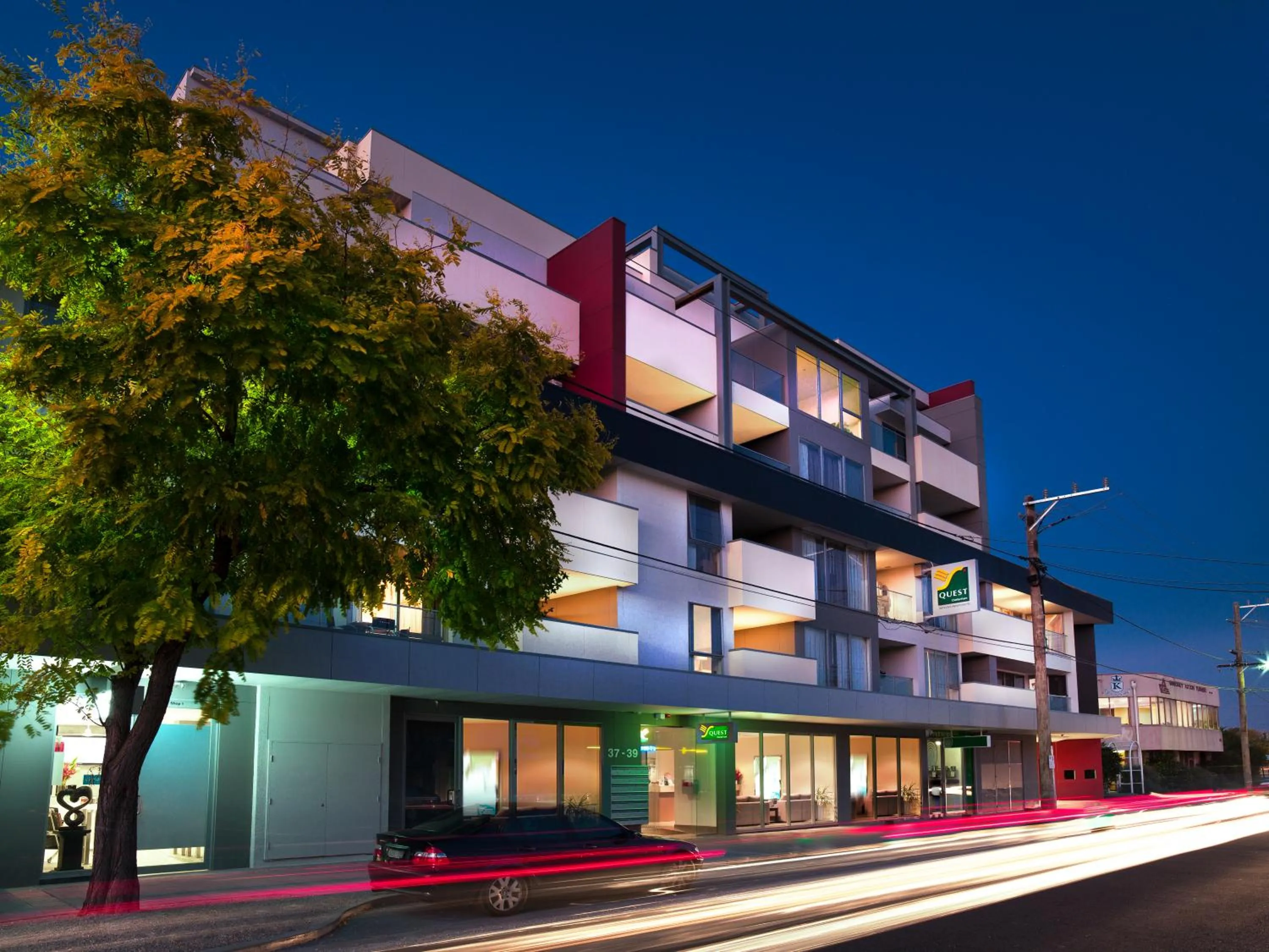 Facade/entrance in Quest Cheltenham