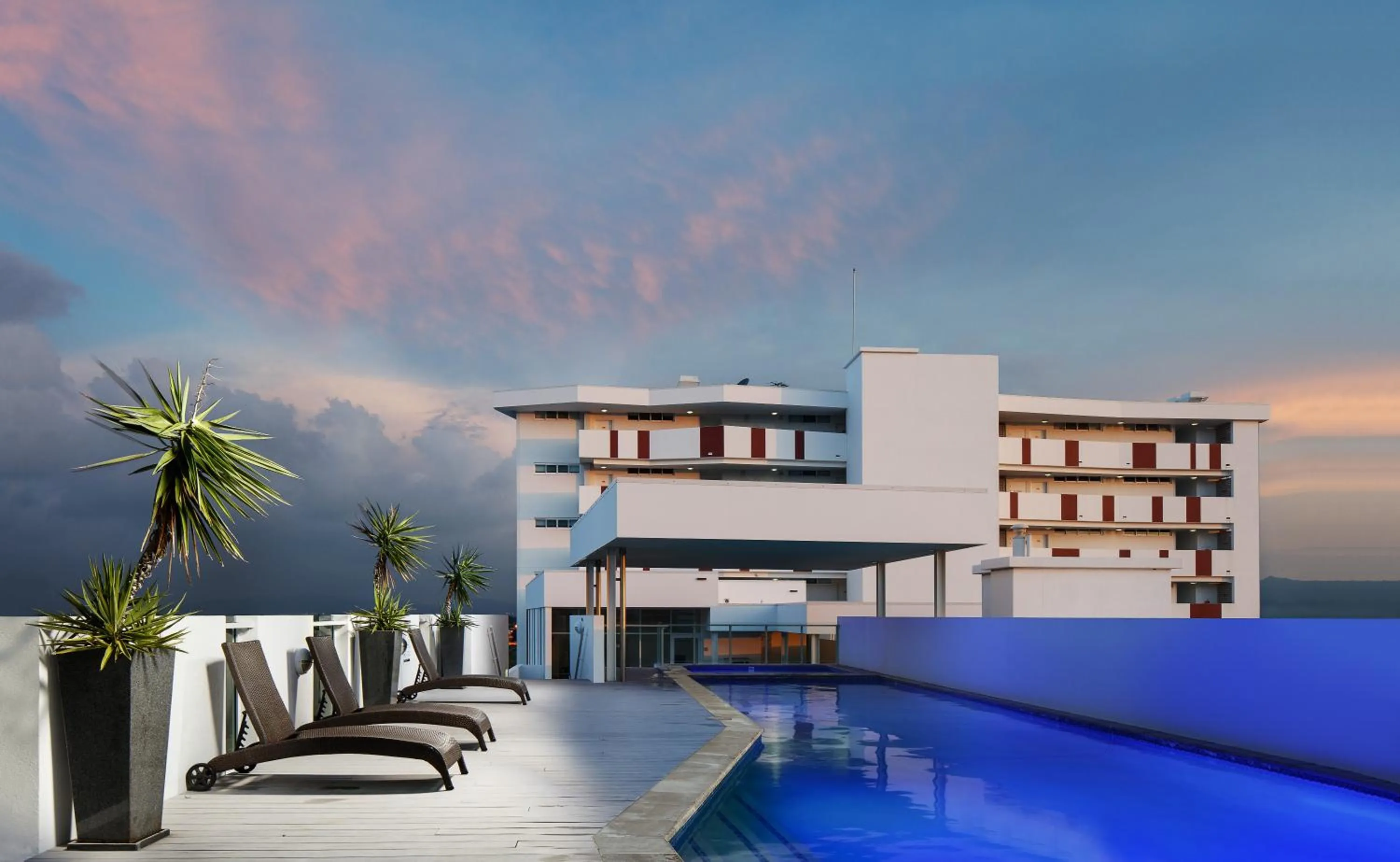 Swimming pool in Central Holborn Apartments