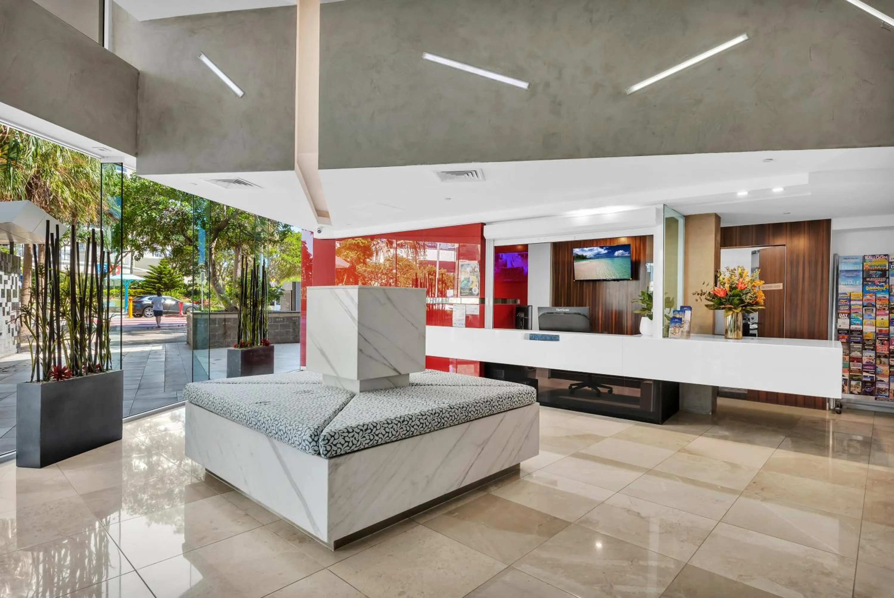 Lobby or reception in Reflection on the Sea