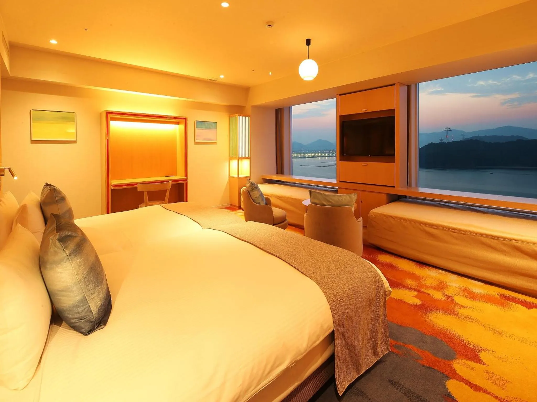 Photo of the whole room, Bed in Grand Prince Hotel Hiroshima