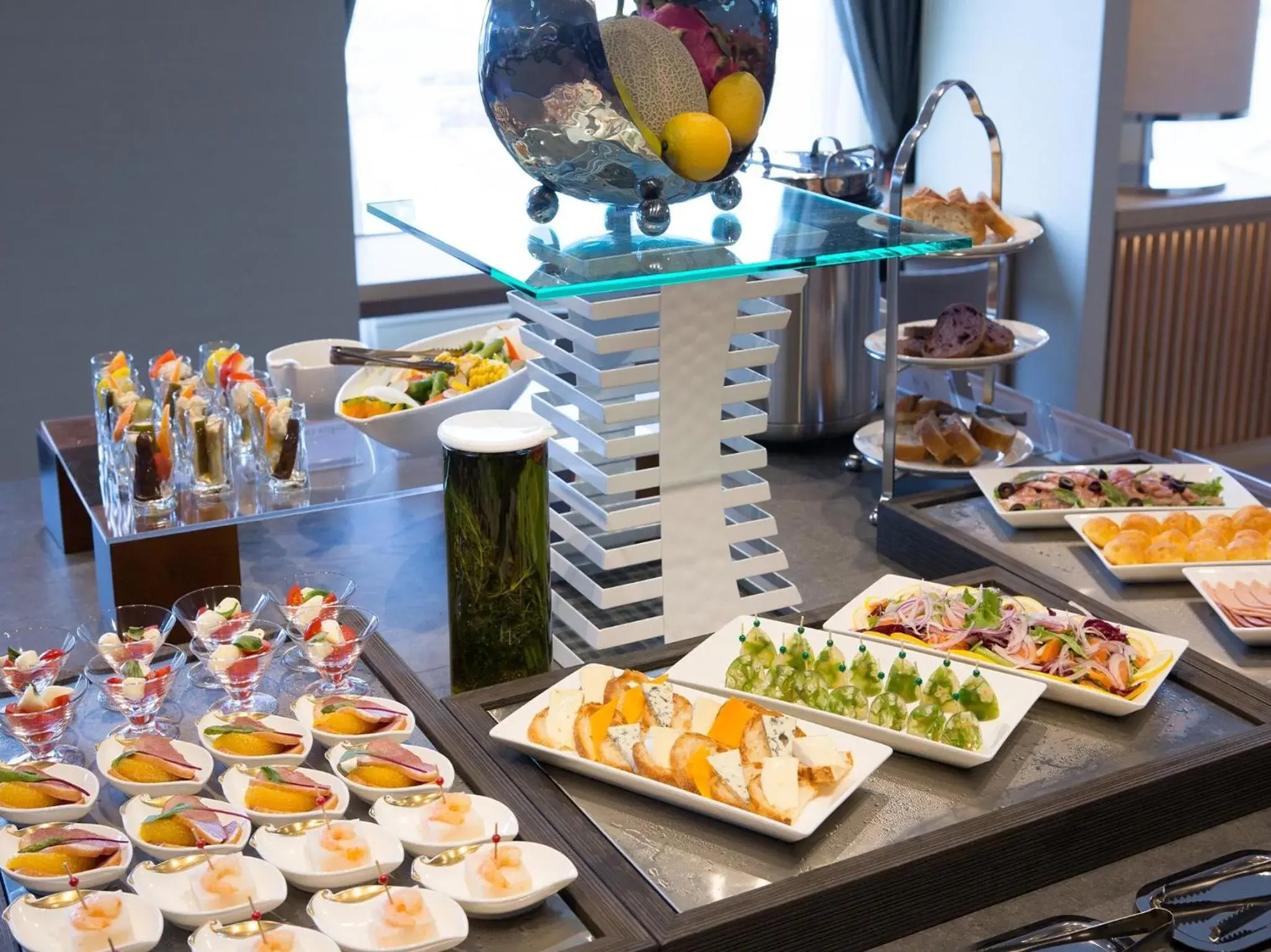 Lounge or bar in Grand Prince Hotel Hiroshima Lounge or bar in Grand Prince Hotel Hiroshima