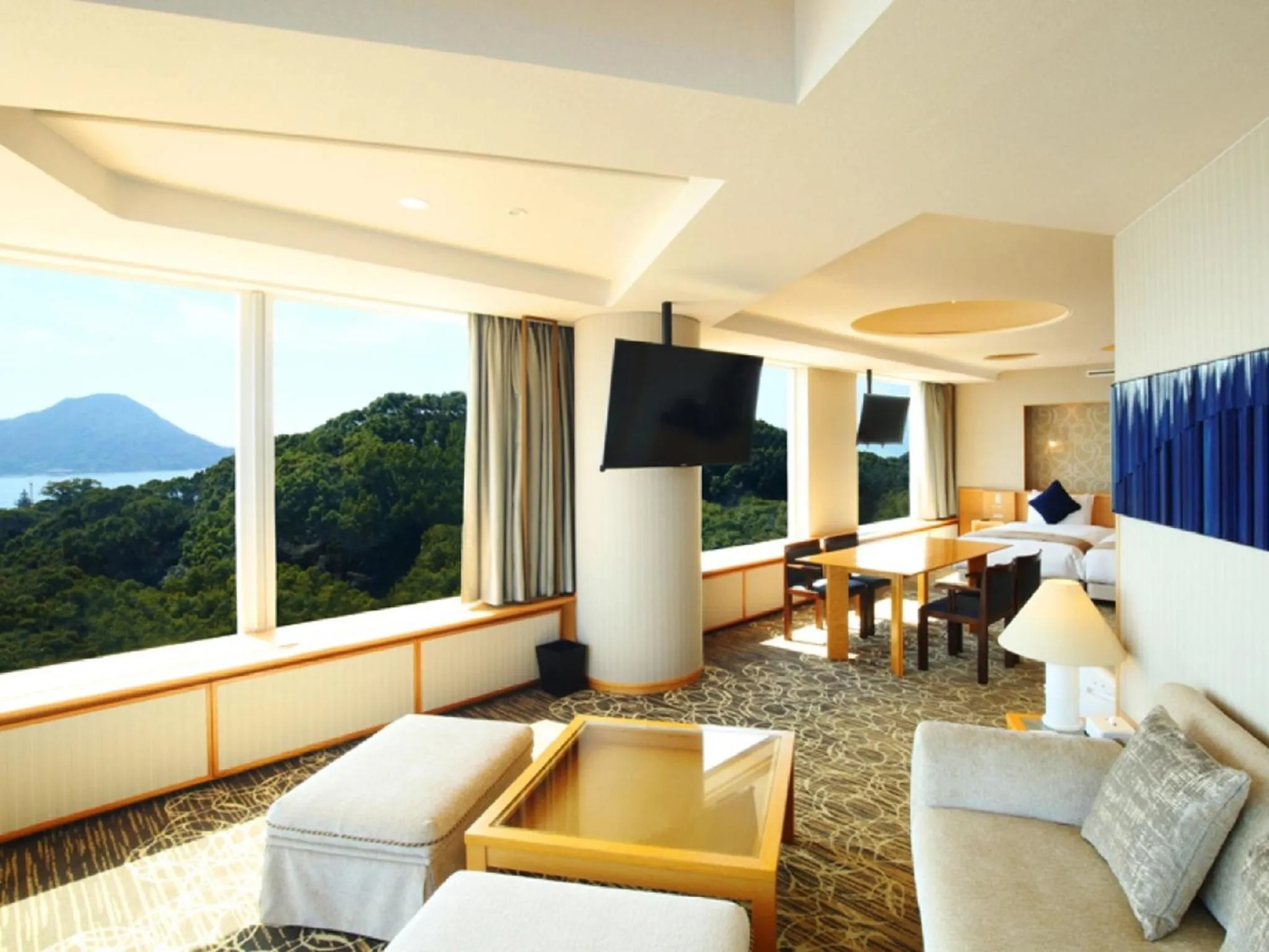 Living room in Grand Prince Hotel Hiroshima