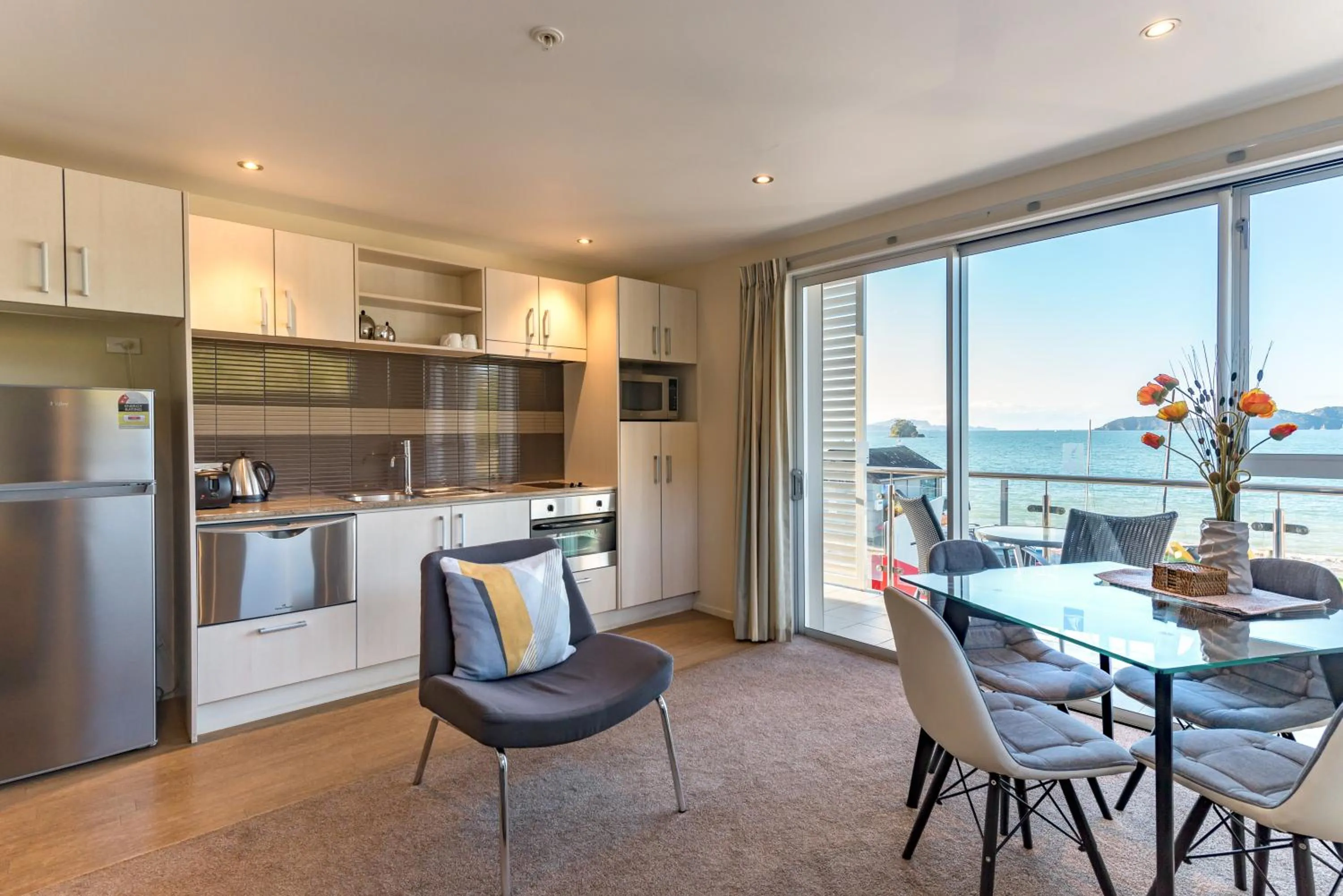 Balcony/Terrace in Edgewater Palms Apartments
