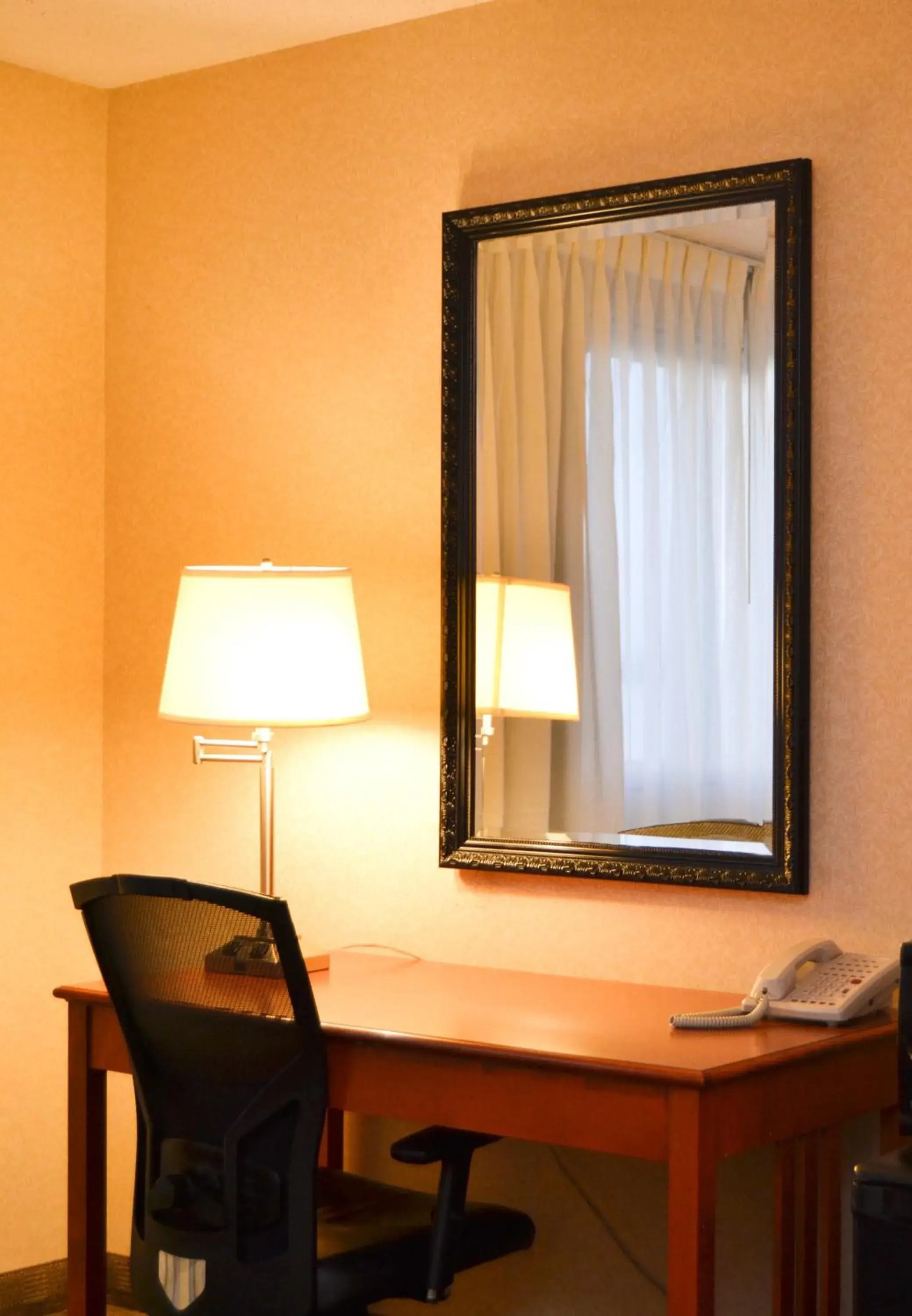 Queen Room in Amenida Residences, Calgary Queen Room in Amenida Residences, Calgary