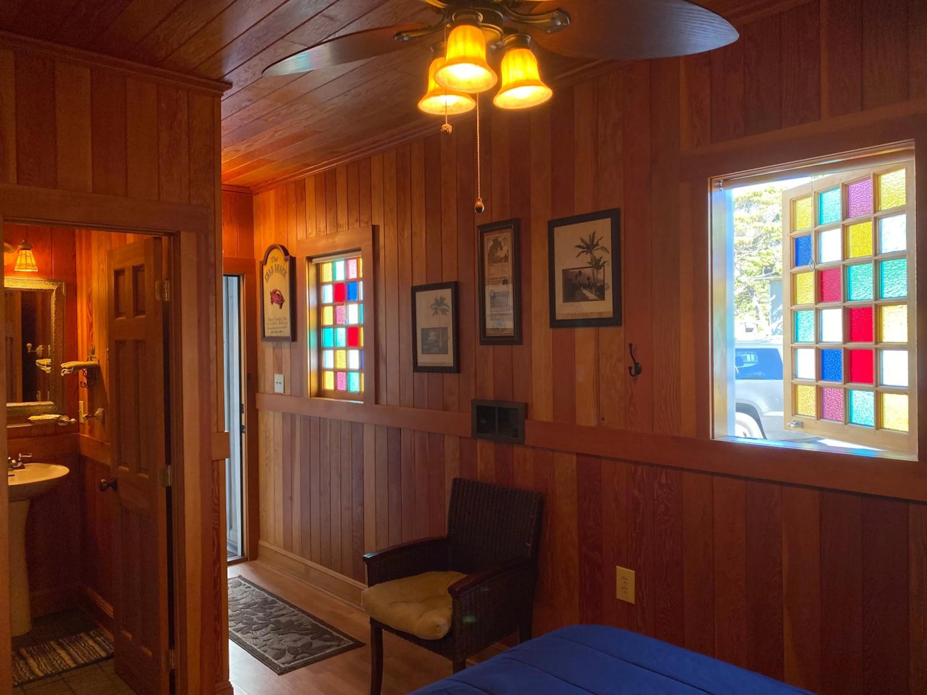 Whistling Winds Motel