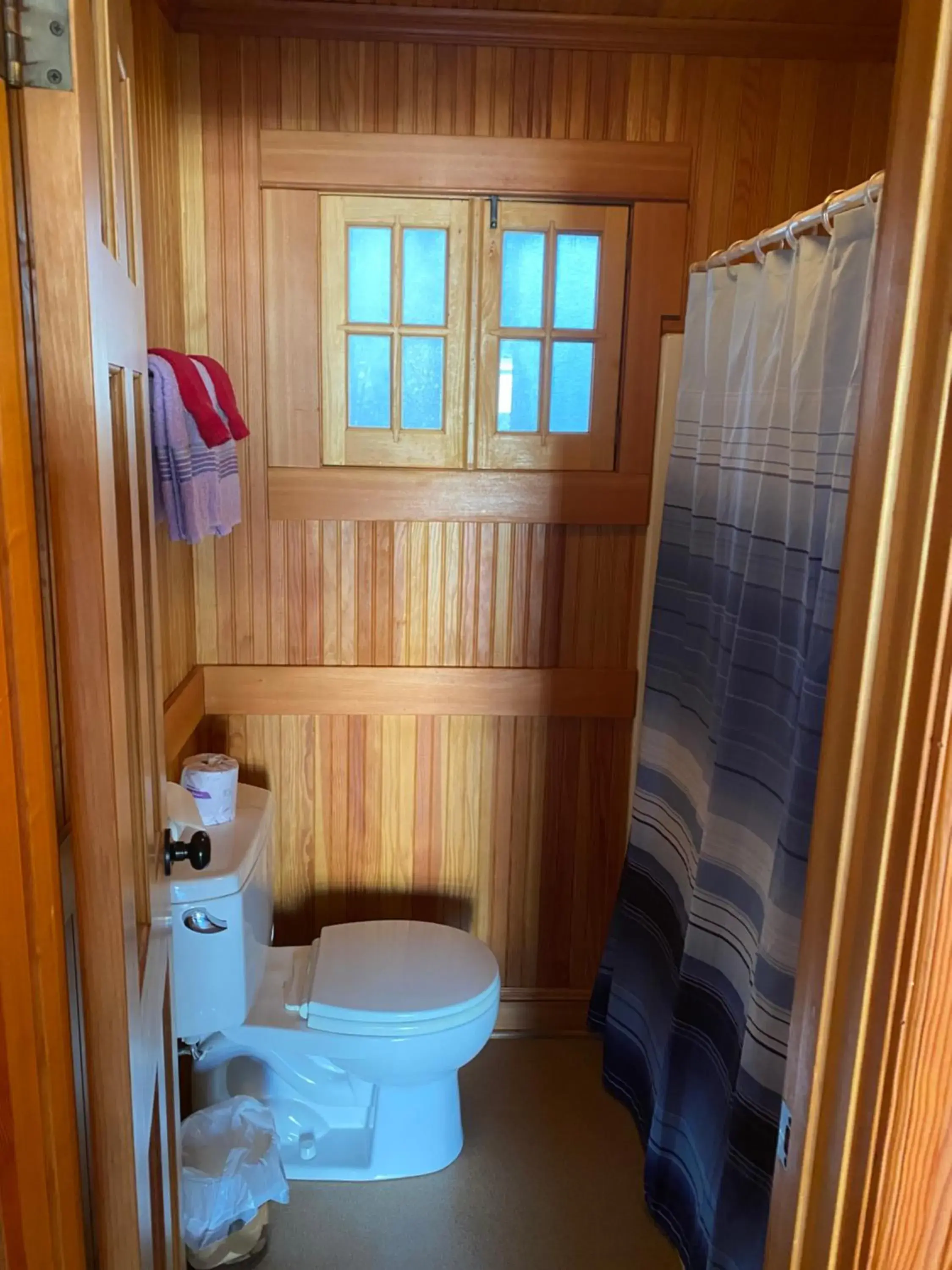 King Room with Spa Bath in Whistling Winds Motel King Room with Spa Bath in Whistling Winds Motel