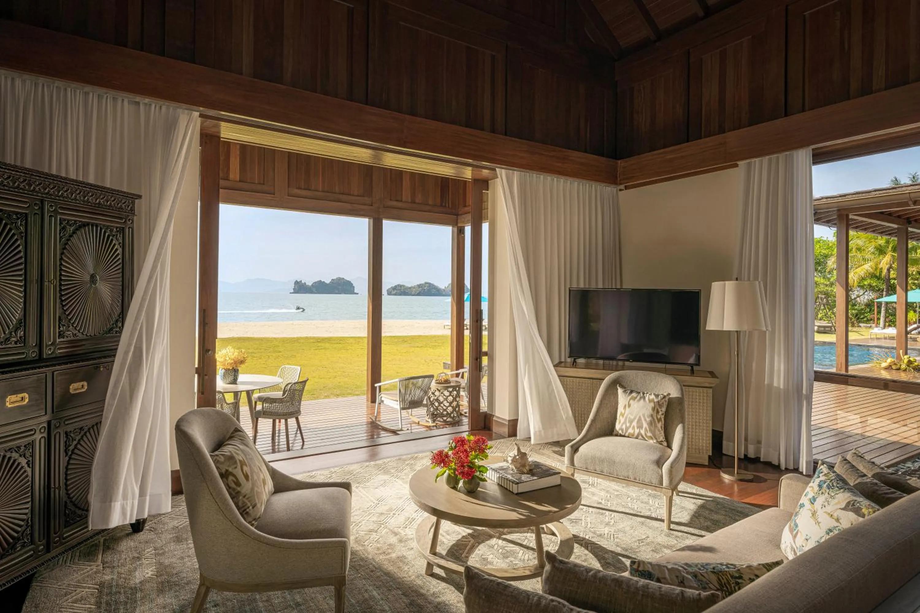 Bedroom in Four Seasons Resort Langkawi