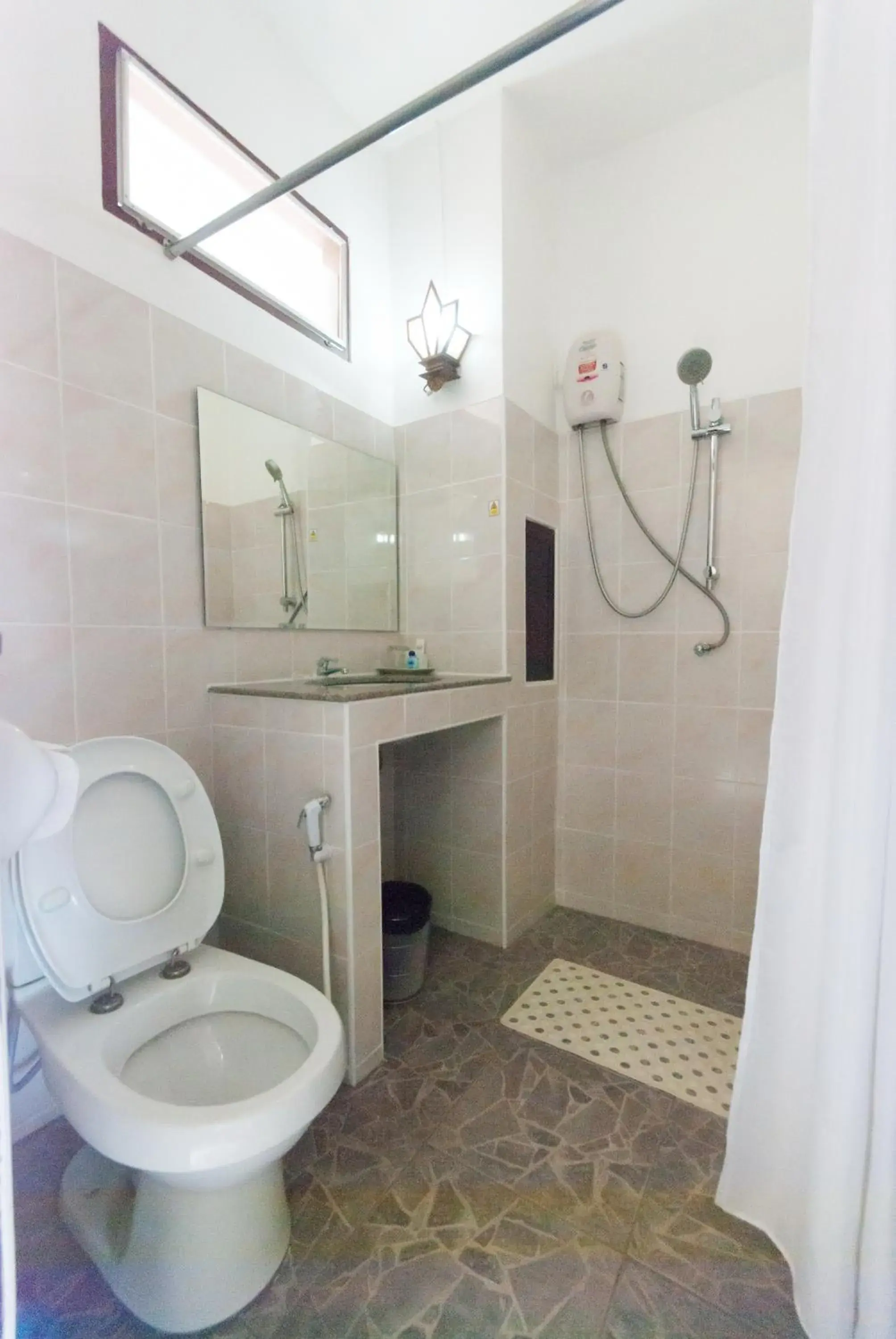 Superior Double Room with River View in Namkhong Riverside Superior Double Room with River View in Namkhong Riverside