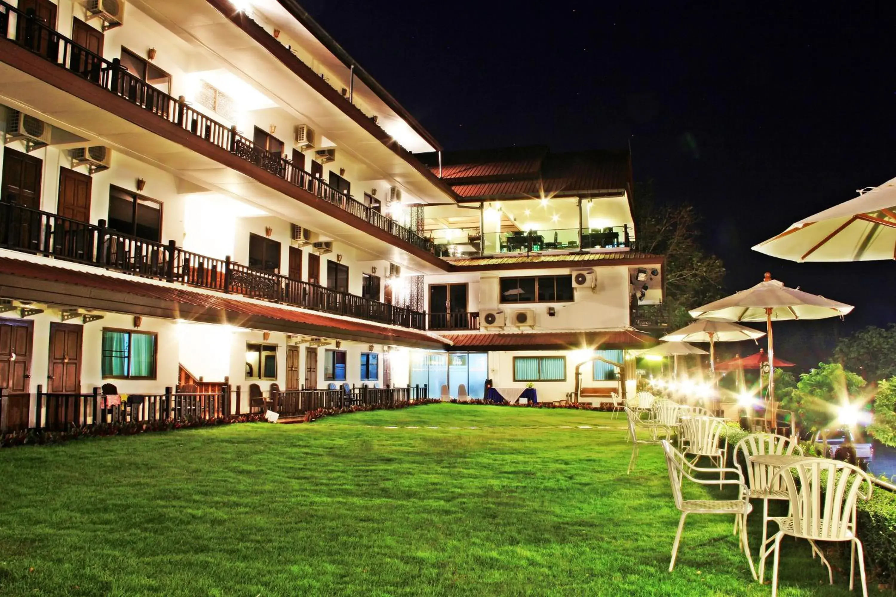 Property building in Namkhong Riverside Property building in Namkhong Riverside