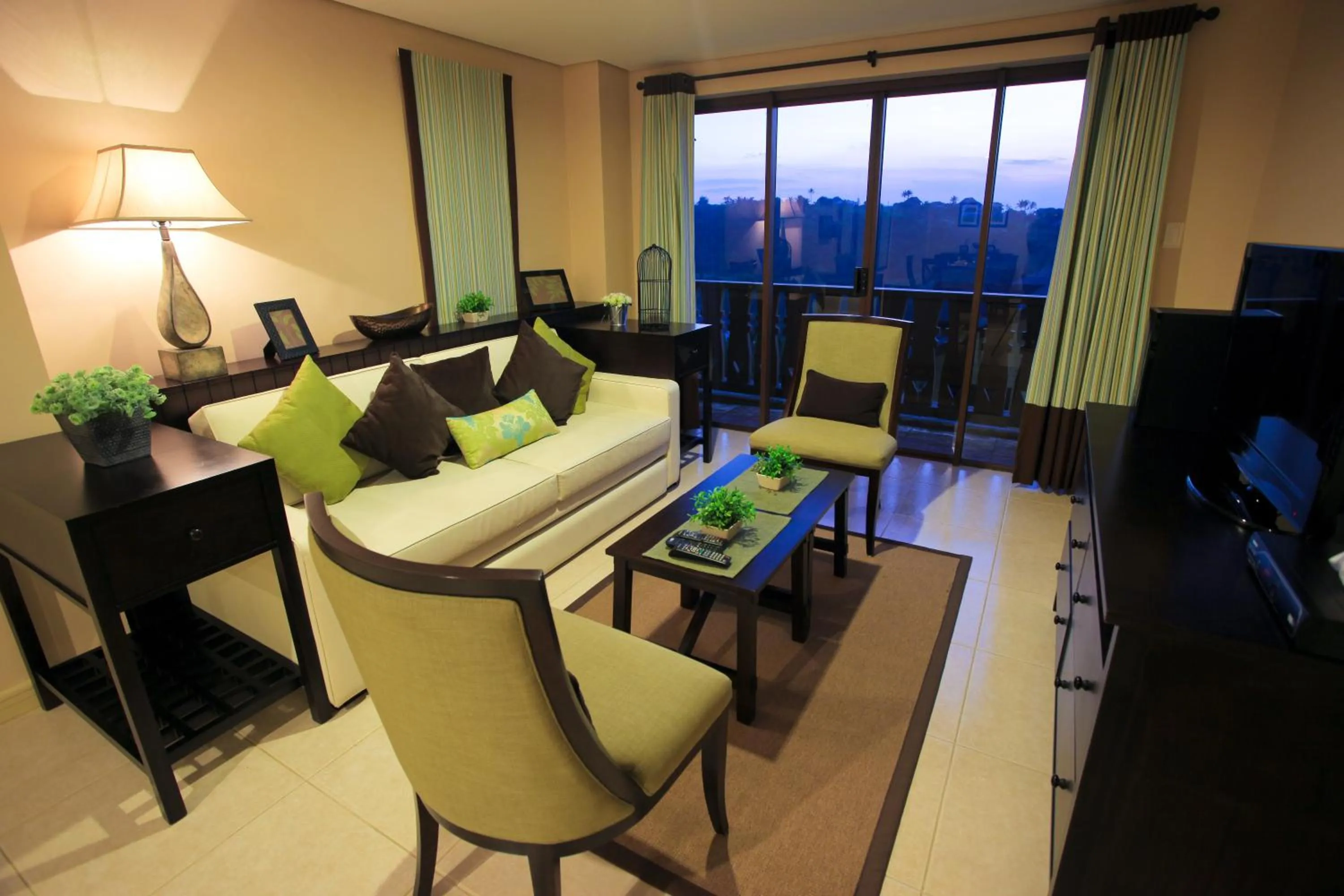 Living room in Crosswinds Resort Suites