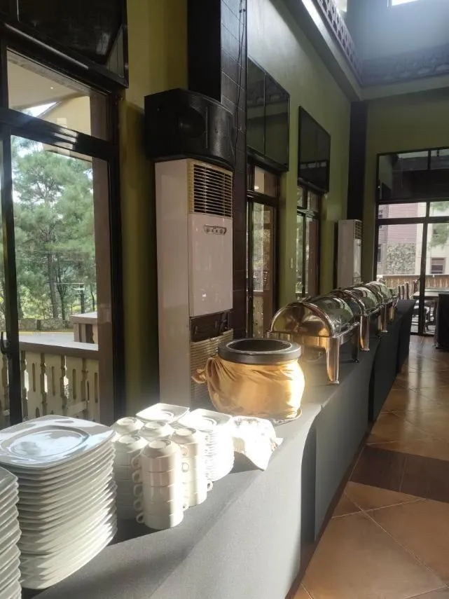 Breakfast in Crosswinds Resort Suites