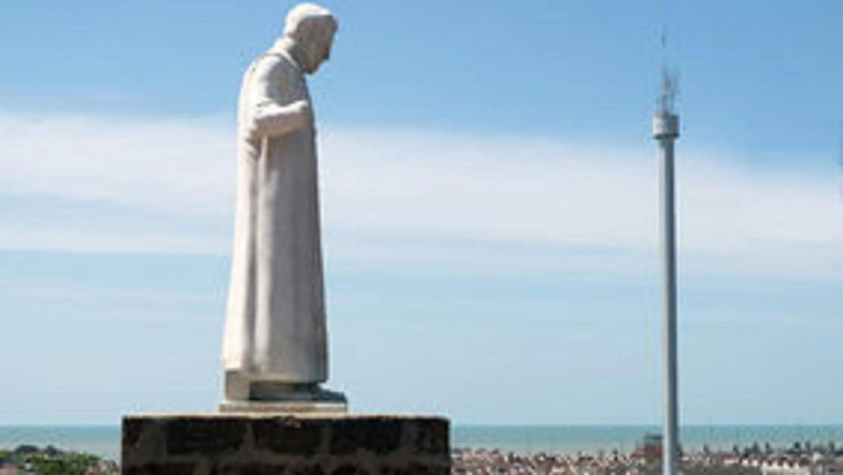 Area and facilities in Hallmark Express Hotel