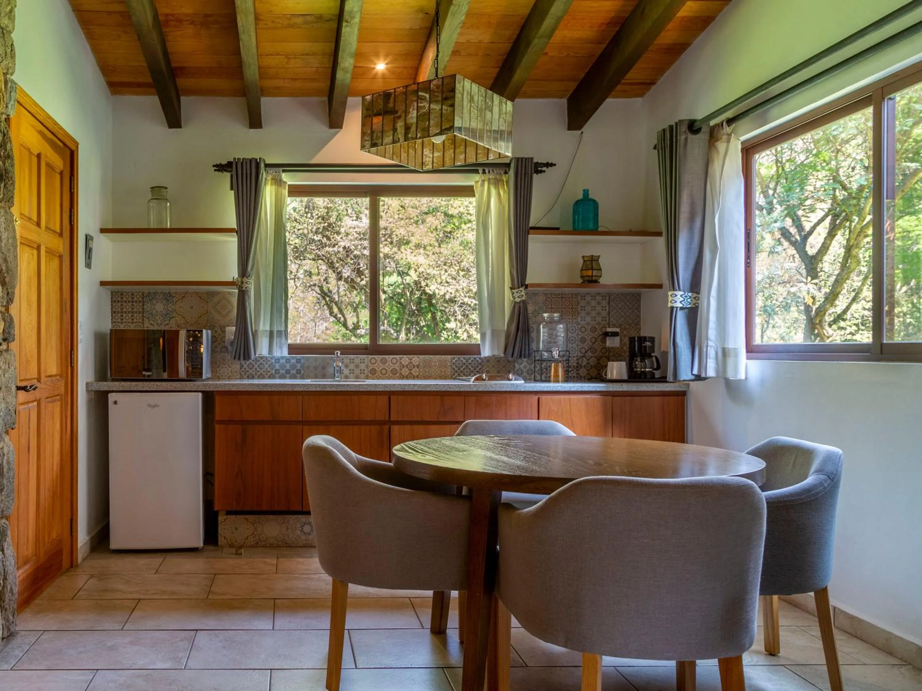 Coffee/tea facilities in Hotel Amate del Rio