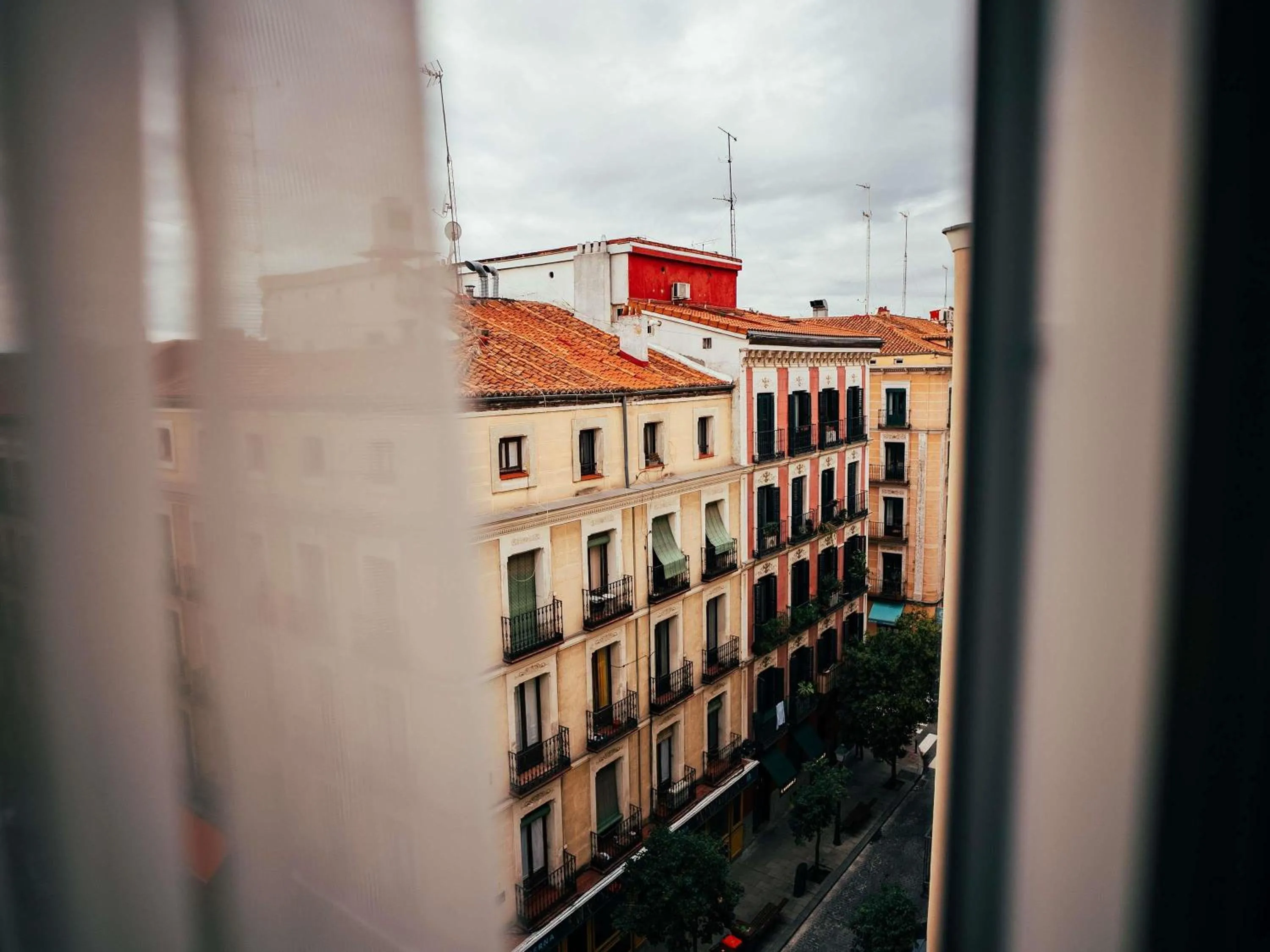 Bedroom in Ibis Styles Madrid Centro Maravillas