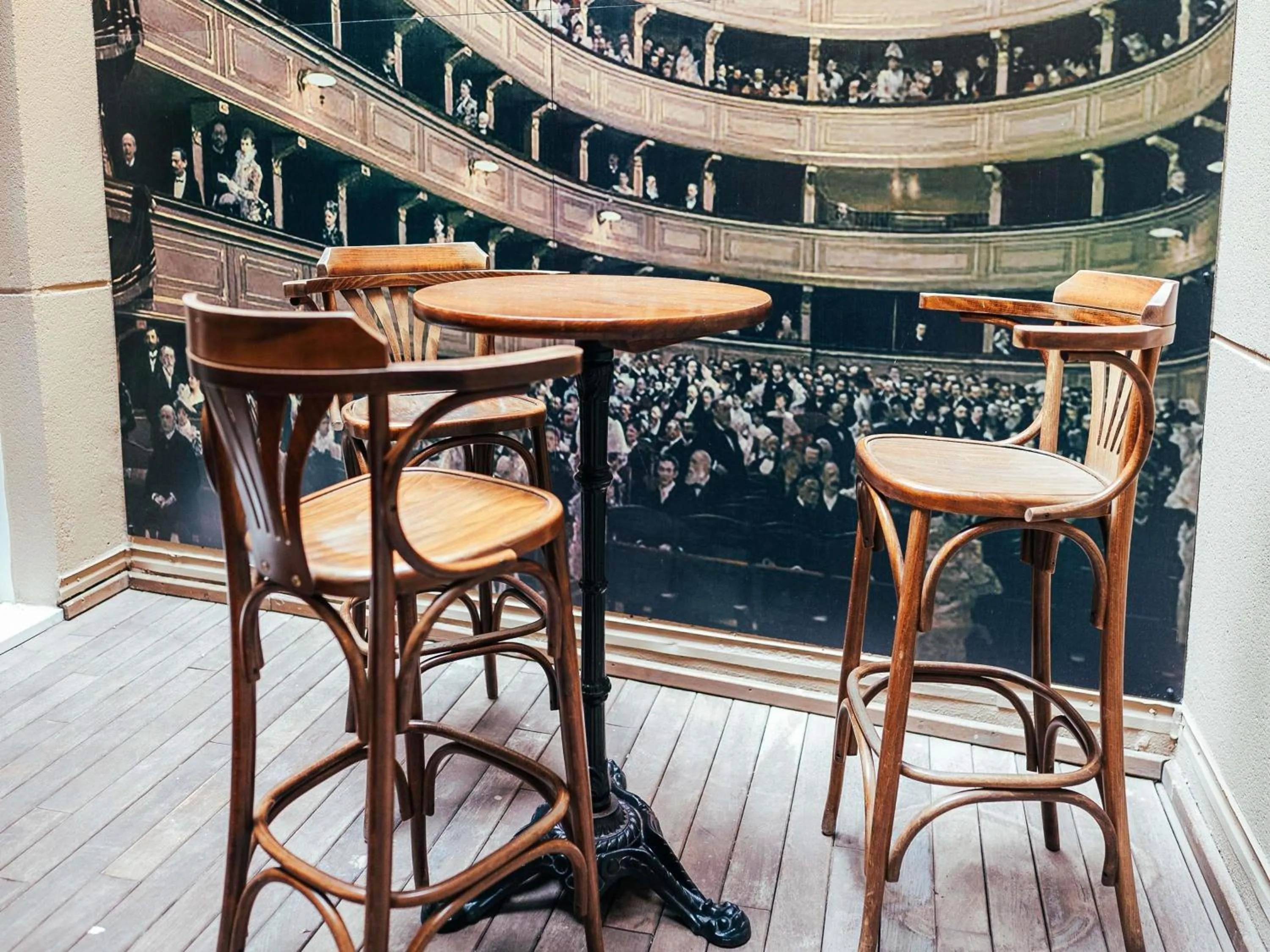 Lounge or bar in Ibis Styles Madrid Centro Maravillas