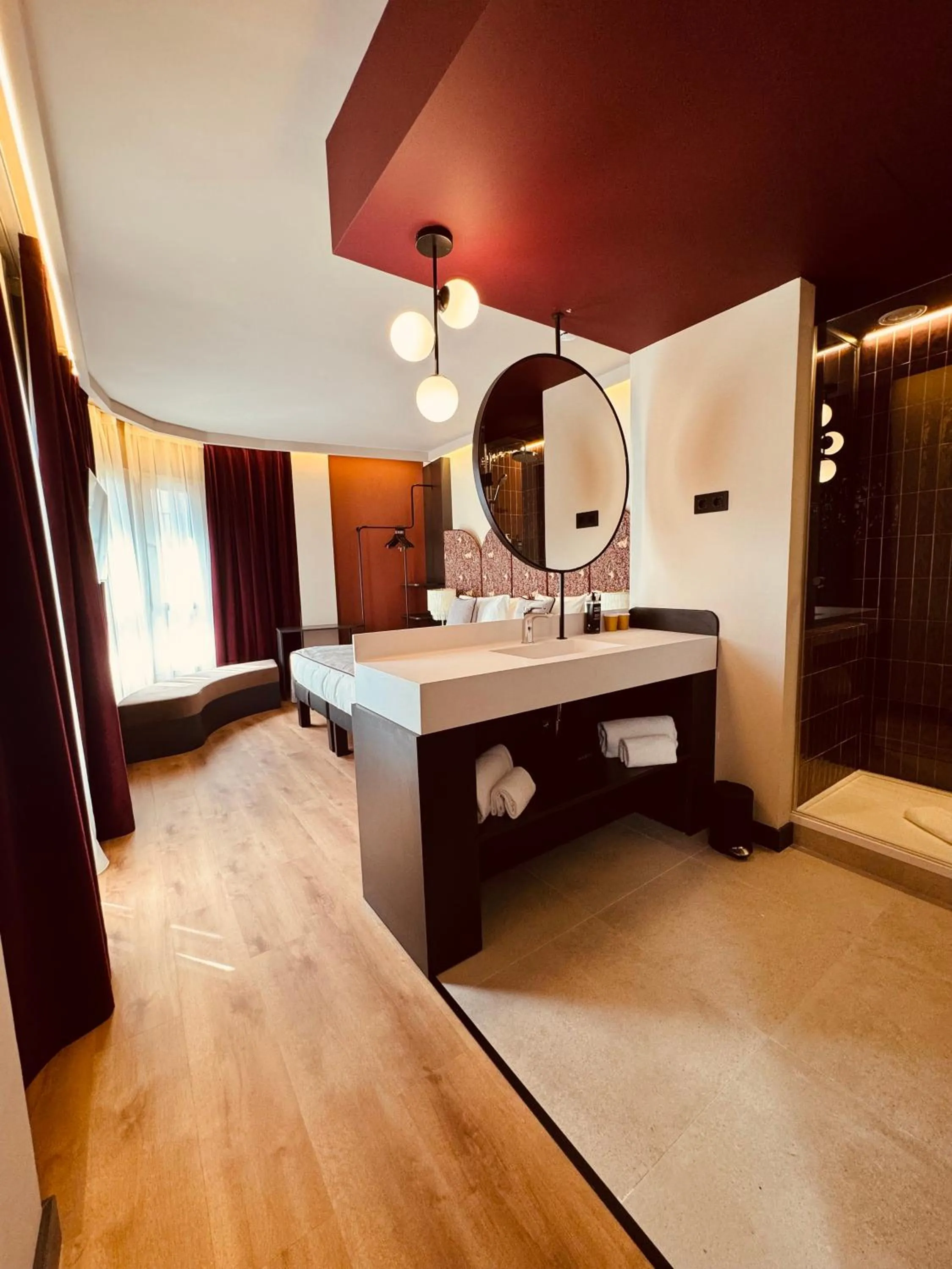 Bed in Ibis Styles Madrid Centro Maravillas