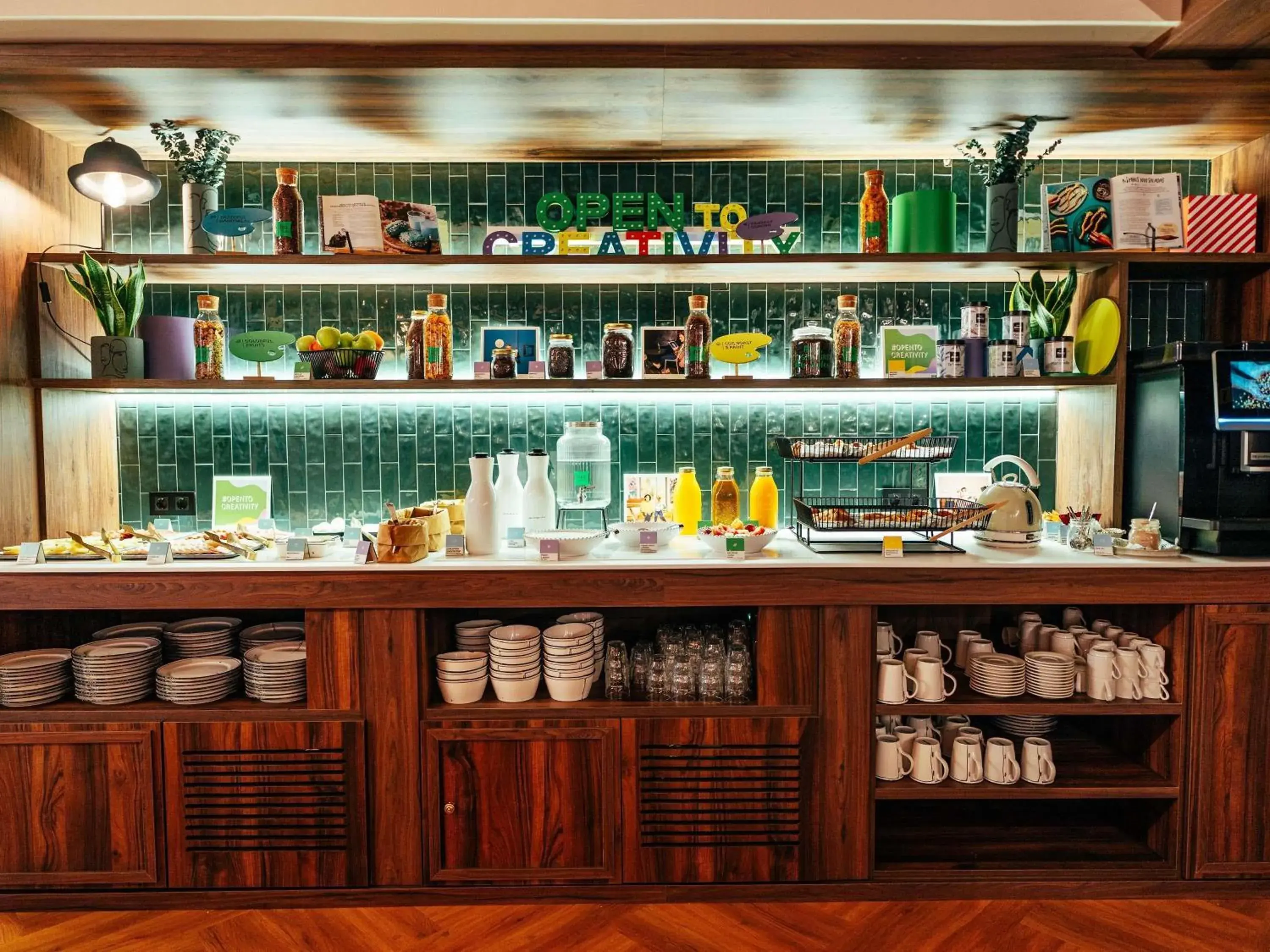 Property building in Ibis Styles Madrid Centro Maravillas Property building in Ibis Styles Madrid Centro Maravillas