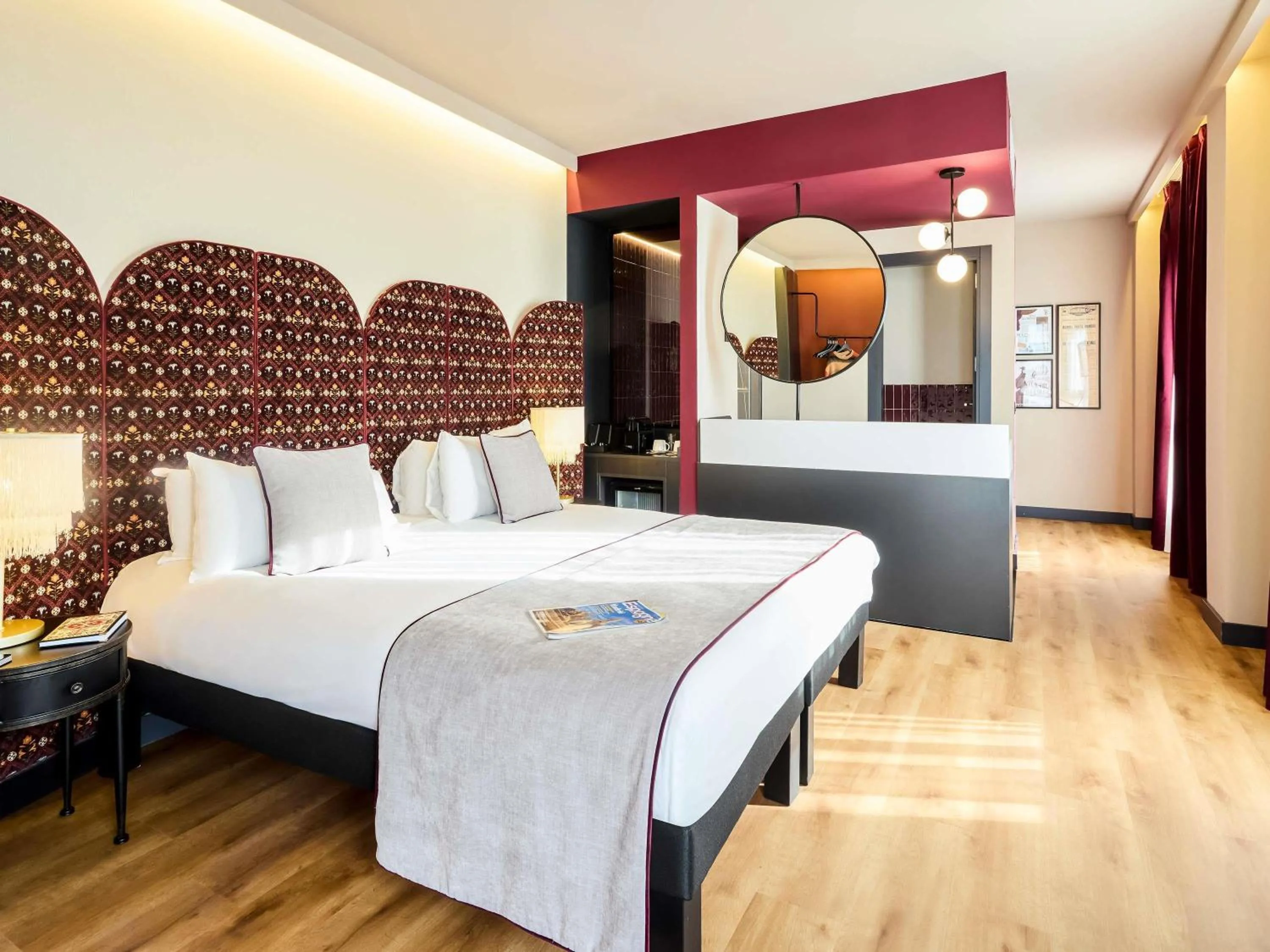 Bedroom, Bed in Ibis Styles Madrid Centro Maravillas