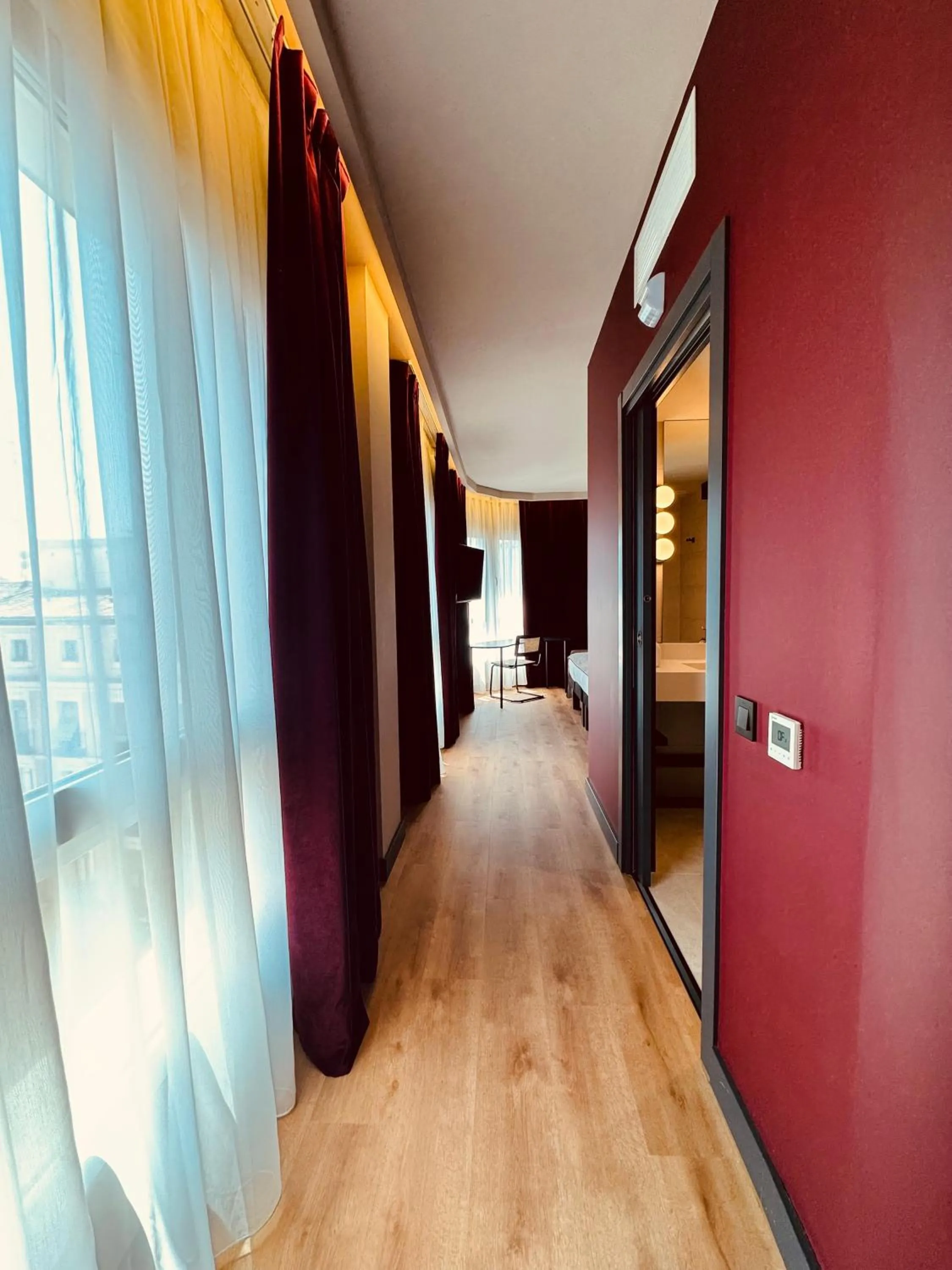 Bed in Ibis Styles Madrid Centro Maravillas