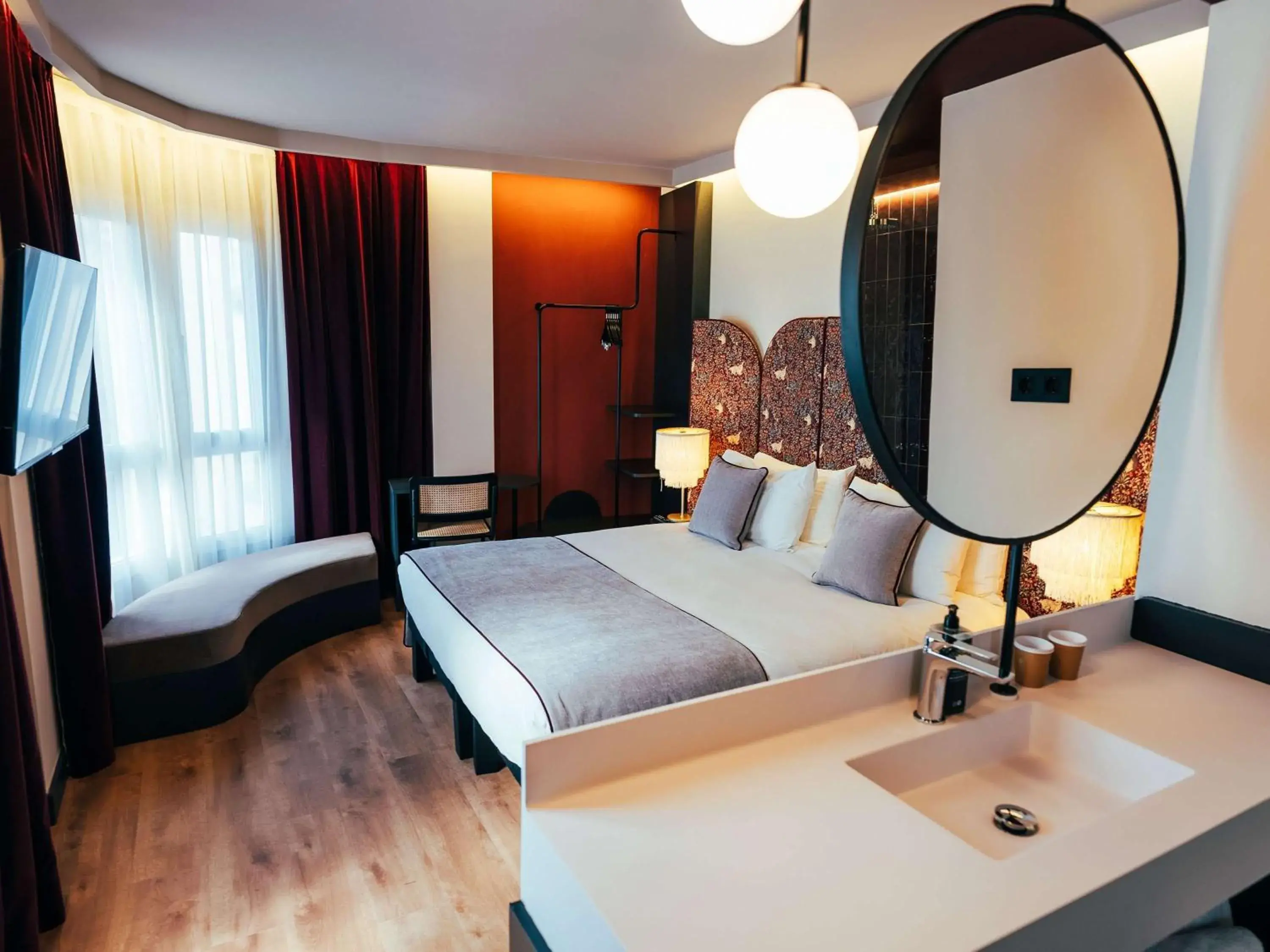 Property building, Bed in Ibis Styles Madrid Centro Maravillas Property building, Bed in Ibis Styles Madrid Centro Maravillas