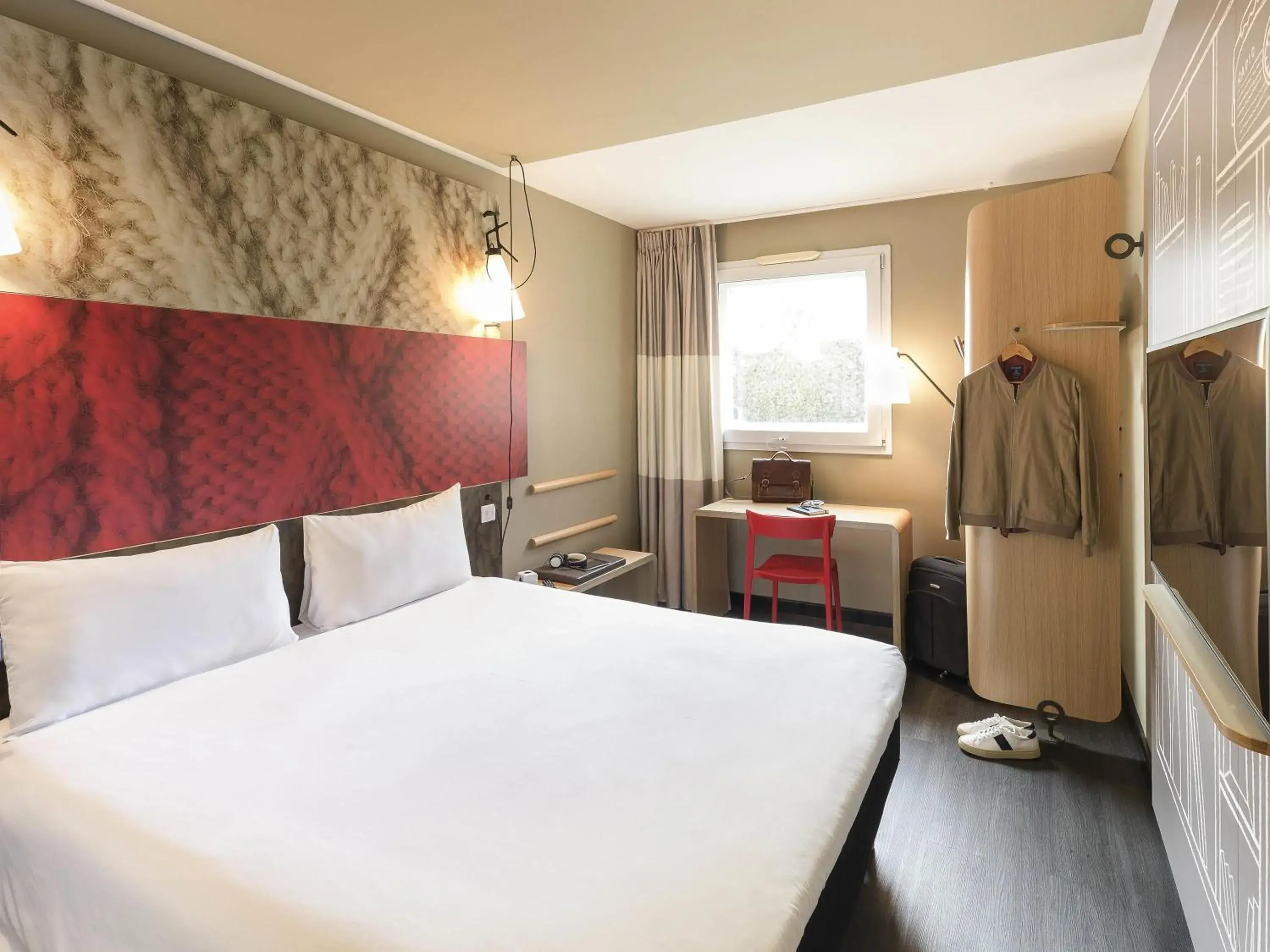 Bedroom, Bed in Ibis Madrid Fuenlabrada Bedroom, Bed in Ibis Madrid Fuenlabrada