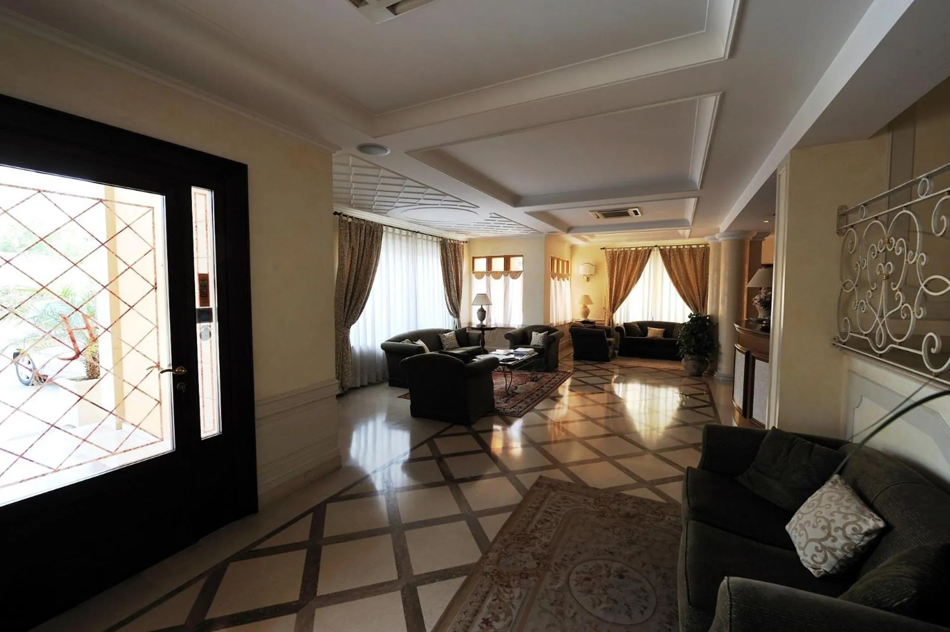 Lobby or reception in Hotel Ristorante La Lampara