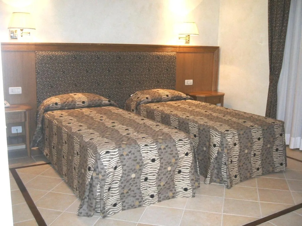 Photo of the whole room, Bed in Hotel Ristorante La Lampara