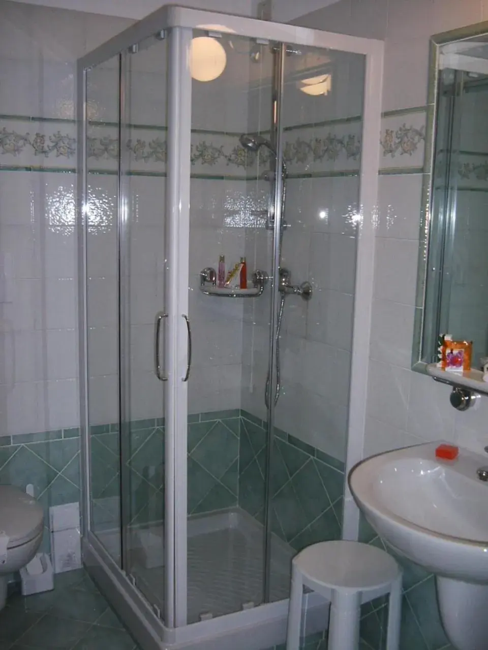 Triple Room in Hotel Ristorante La Lampara Triple Room in Hotel Ristorante La Lampara