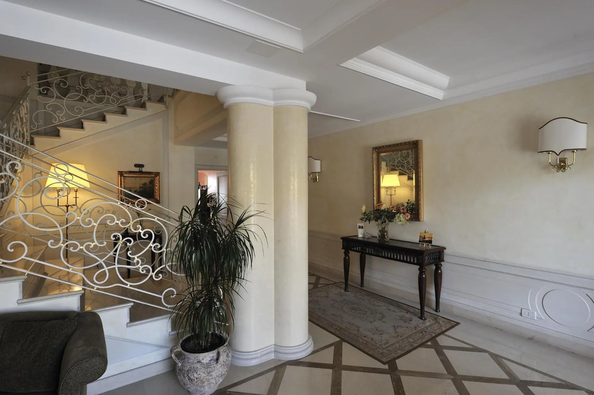 Lobby or reception in Hotel Ristorante La Lampara