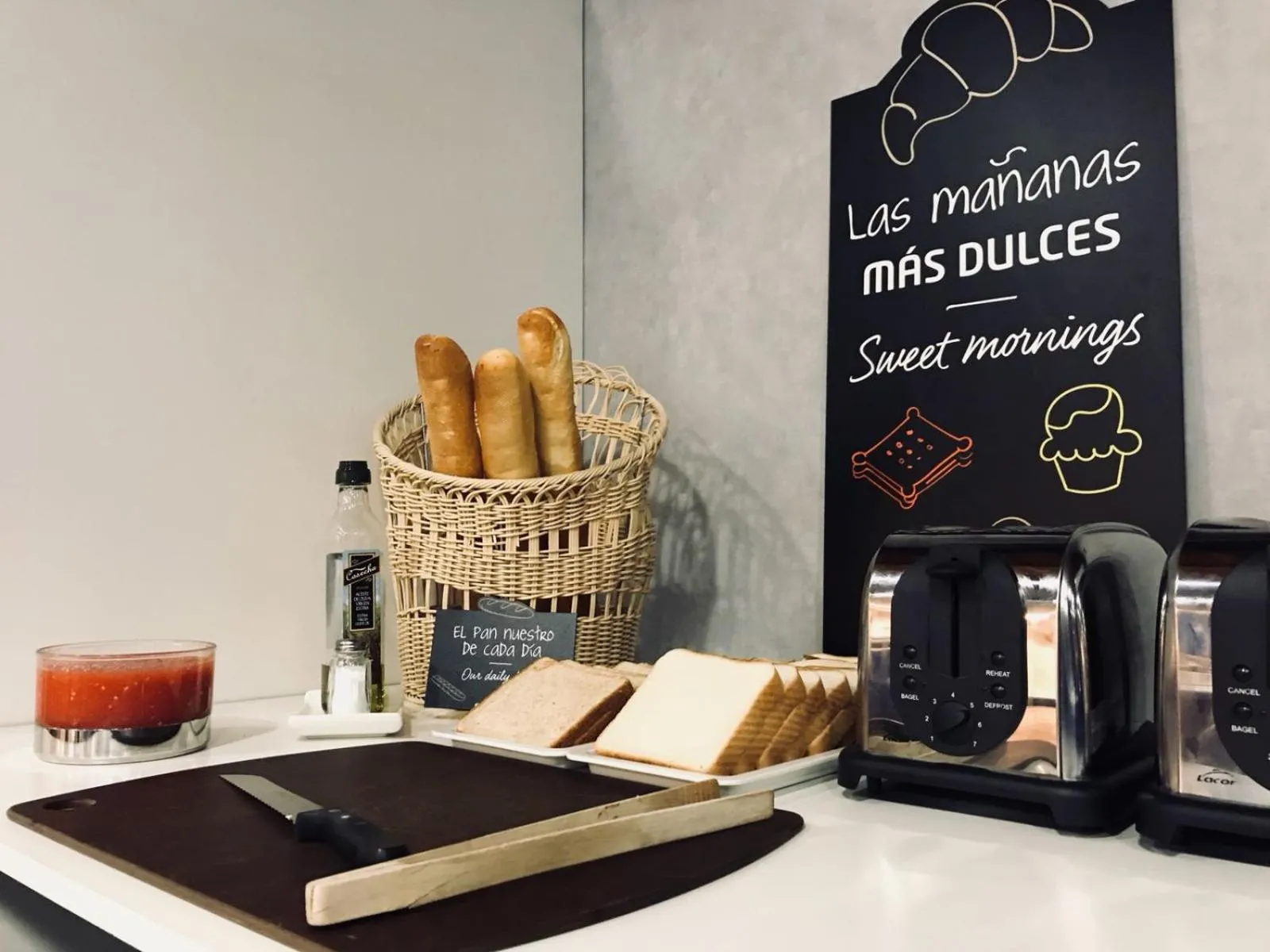 Buffet breakfast in Ibis Budget Madrid Alcalá de Henares La Dehesa