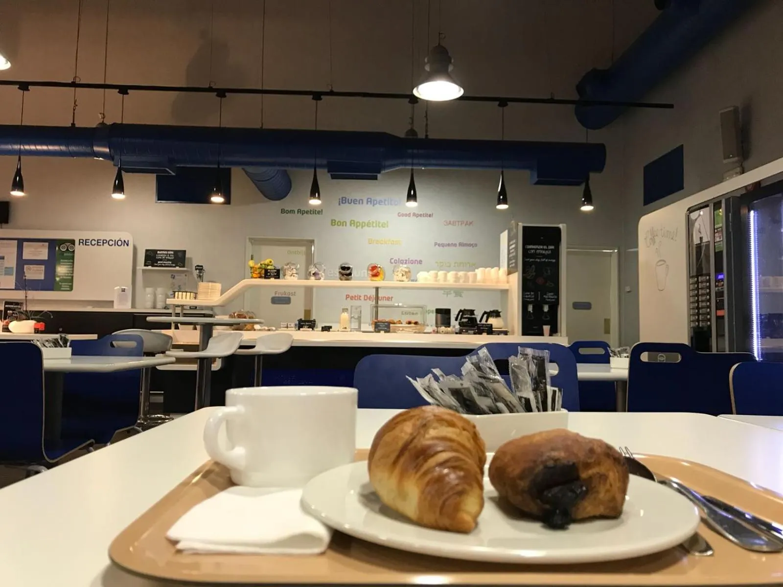 Buffet breakfast in Ibis Budget Madrid Alcalá de Henares La Dehesa